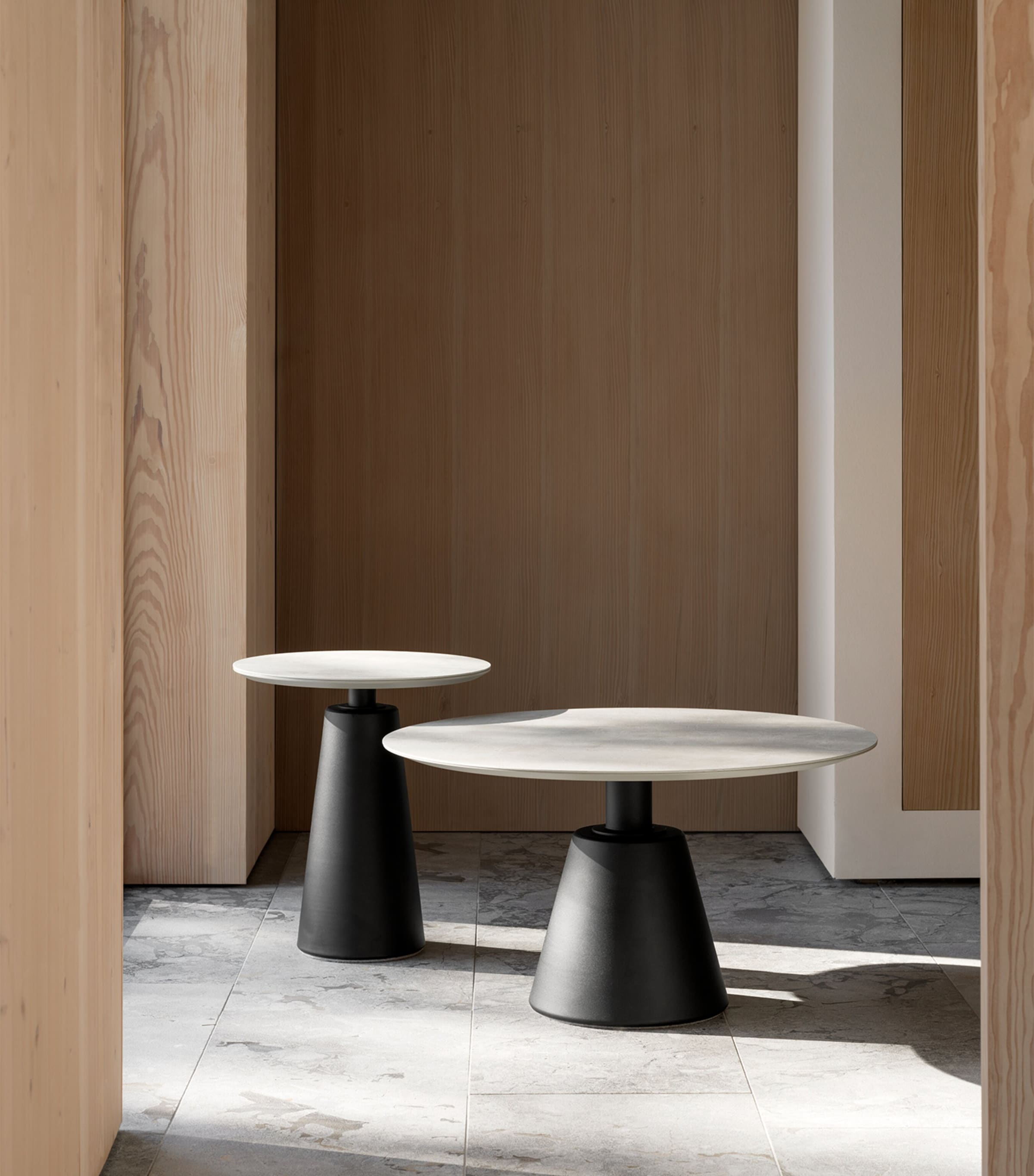 BoConcept Ceramic Madrid Coffee Table Ash / Matt Black Image 3