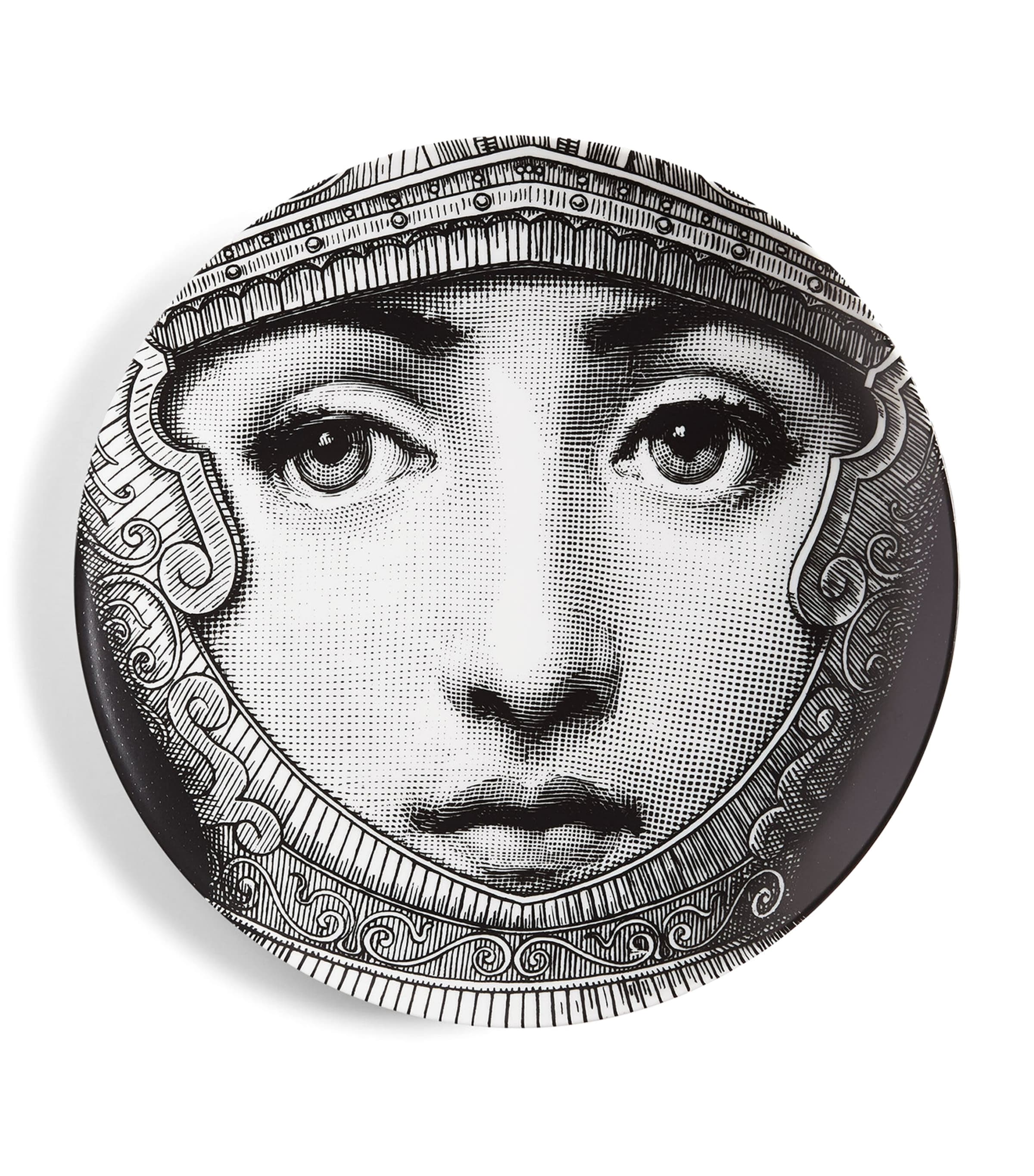 Fornasetti Tema e Variazioni No. 95 Wall Plate (26cm) | Home Accessories | Wall Plates | Designers | Fornasetti