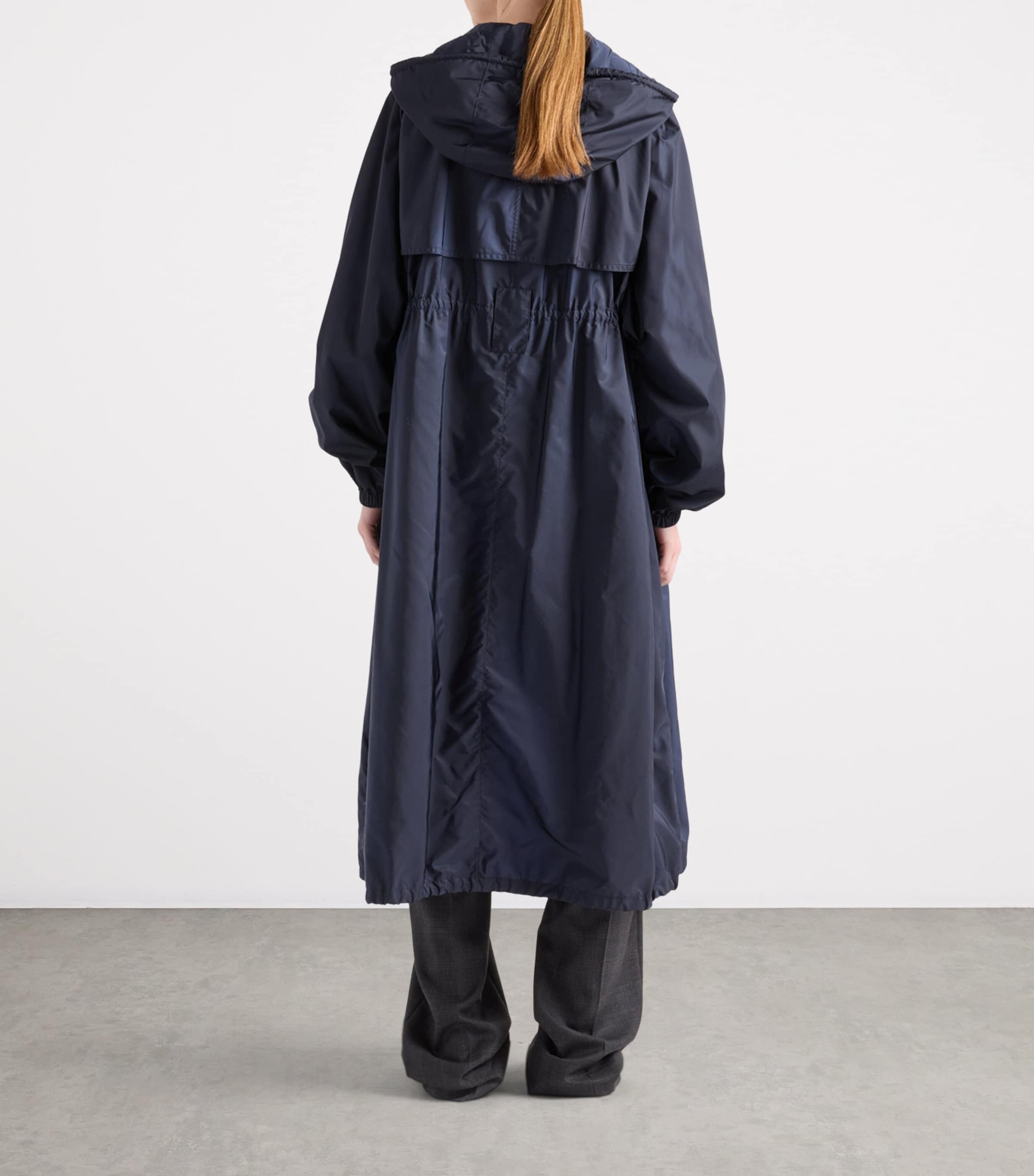 PRADA ナイロン　ロングコート　ネイビー　42 Re-Nylon Prada Blue Re-Nylon Longline Rain Coat | Harrods UK