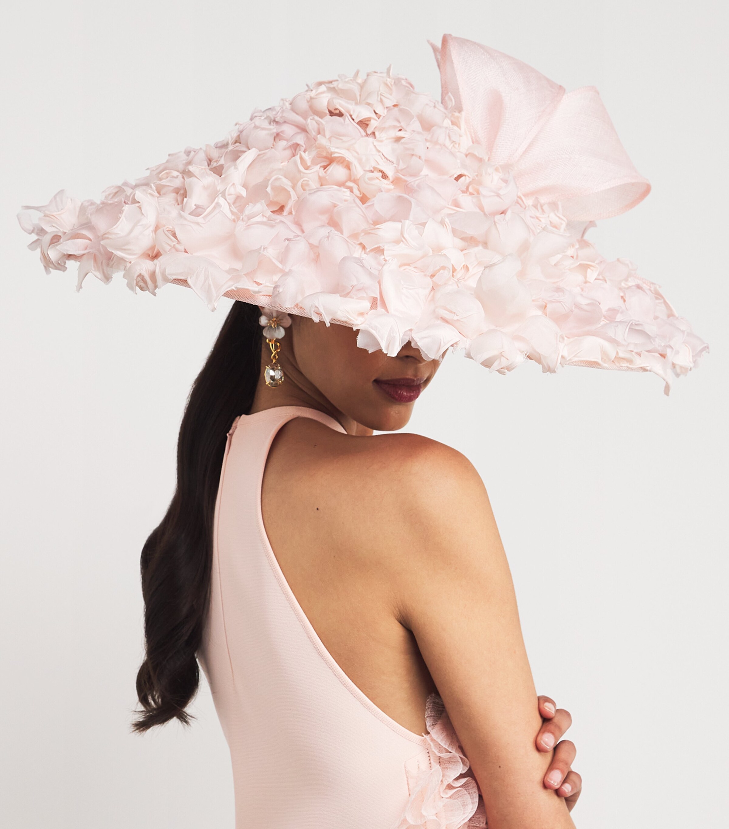 Ruffle-Detail Hat PALE PINK Image 4