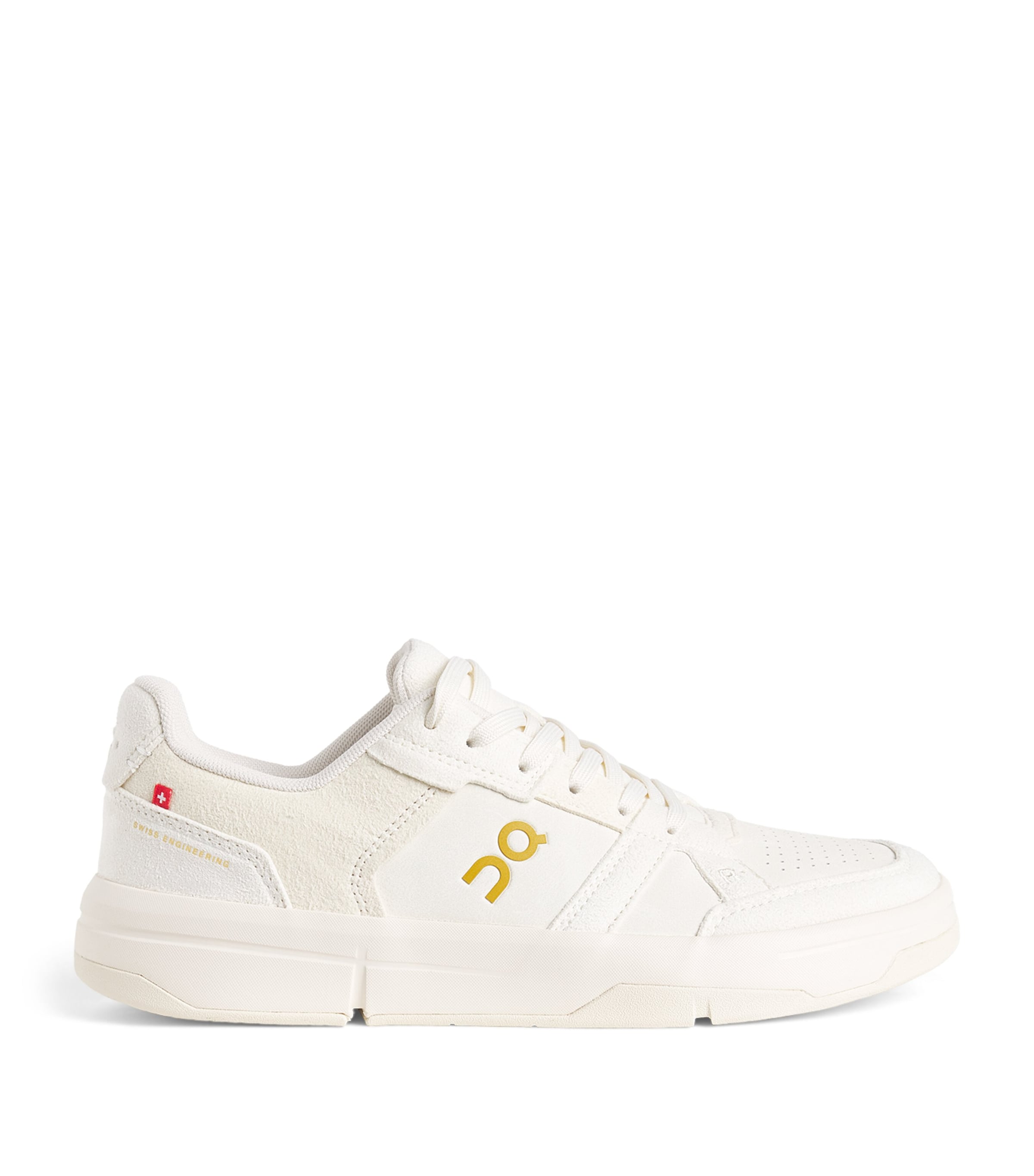 On THE ROGER Clubhouse Ace Sneakers Ivory | Dew Image 1