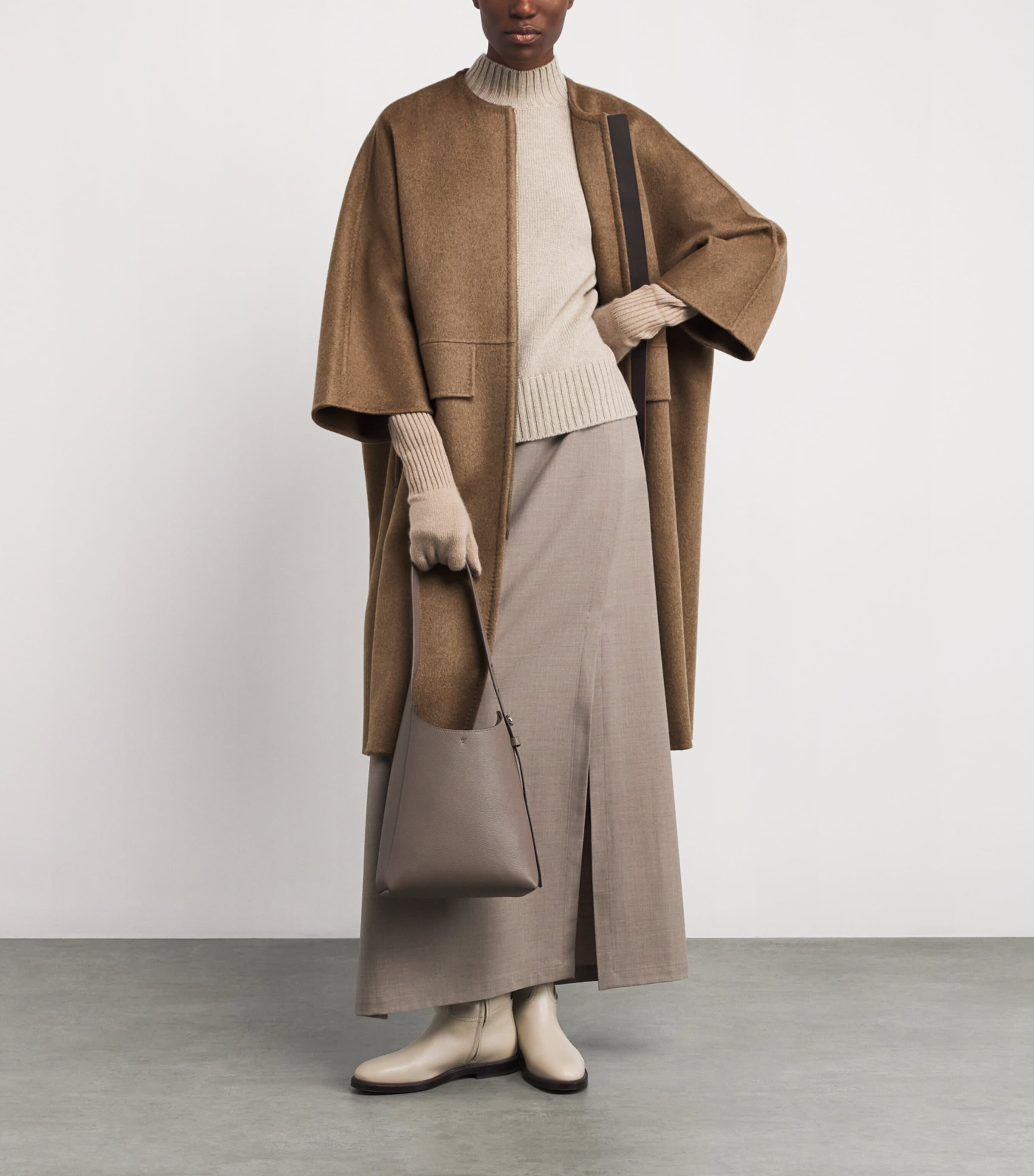 Cashmere Atelier Cape TURTLEDOVE Image 2