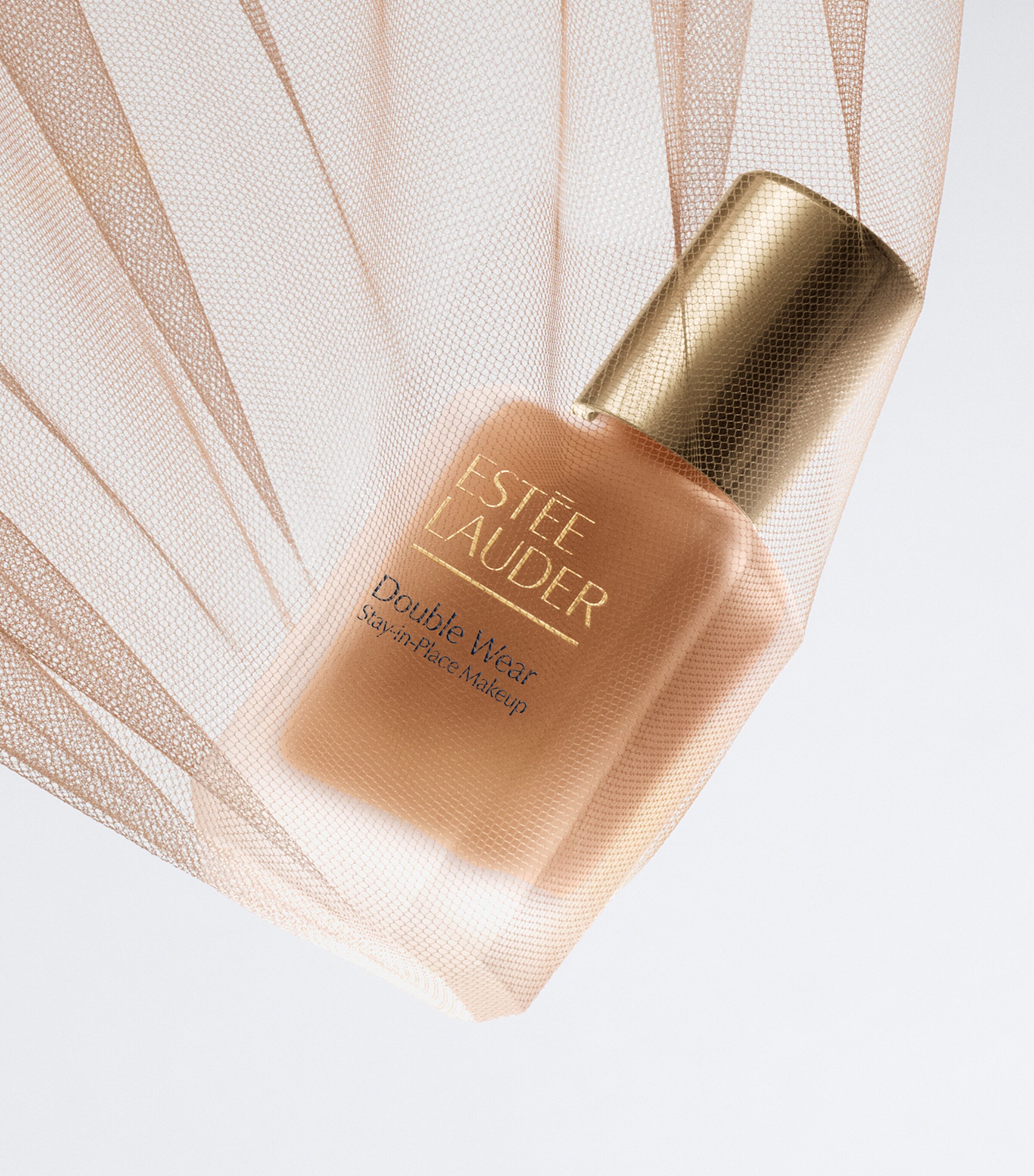 Estée Lauder Double Wear Longwear Matte Foundation SPF 10 Dawn Image 5