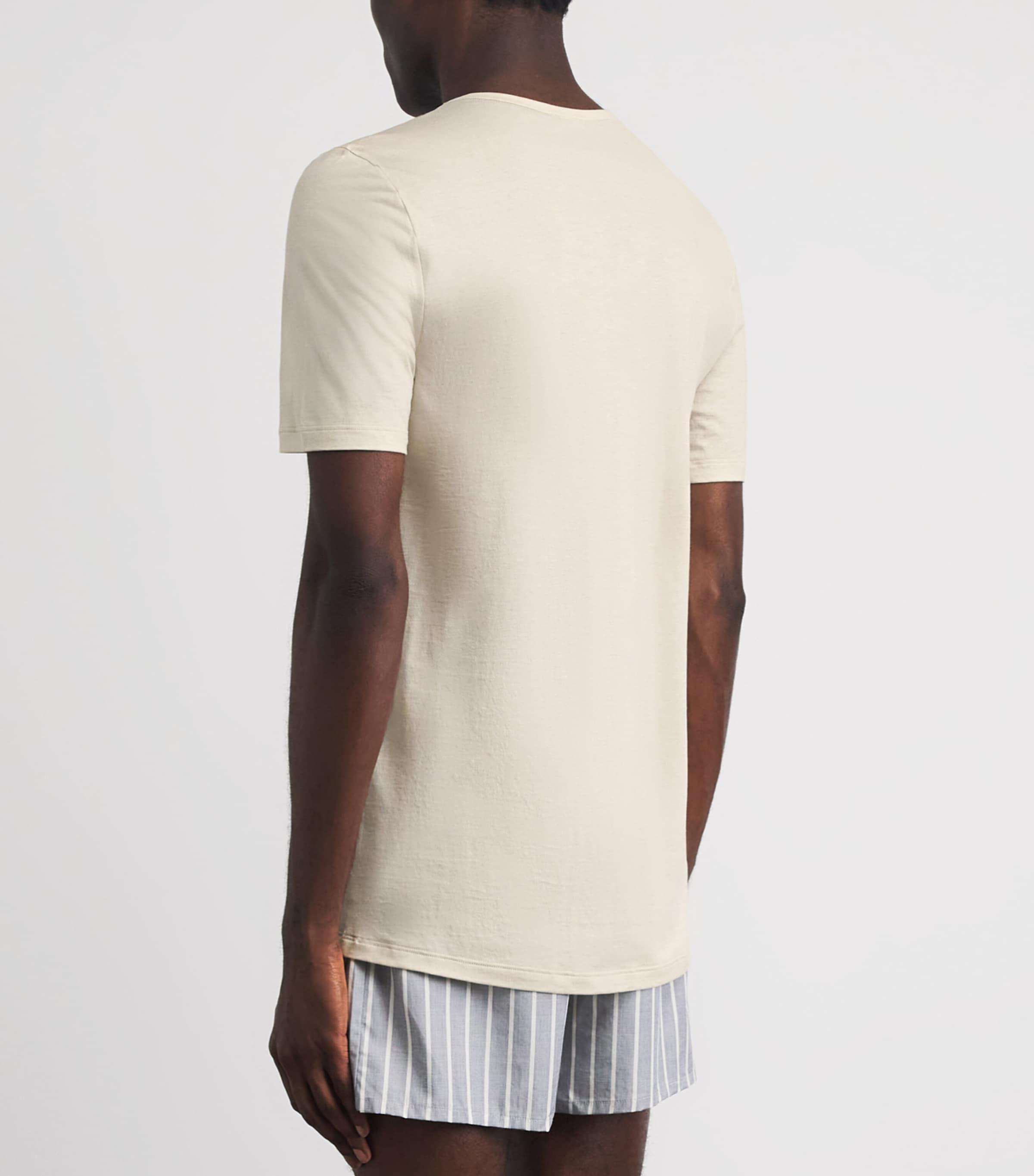 Hanro Mens Cotton Ultralight V-Neck T-Shirt Moon Image 5