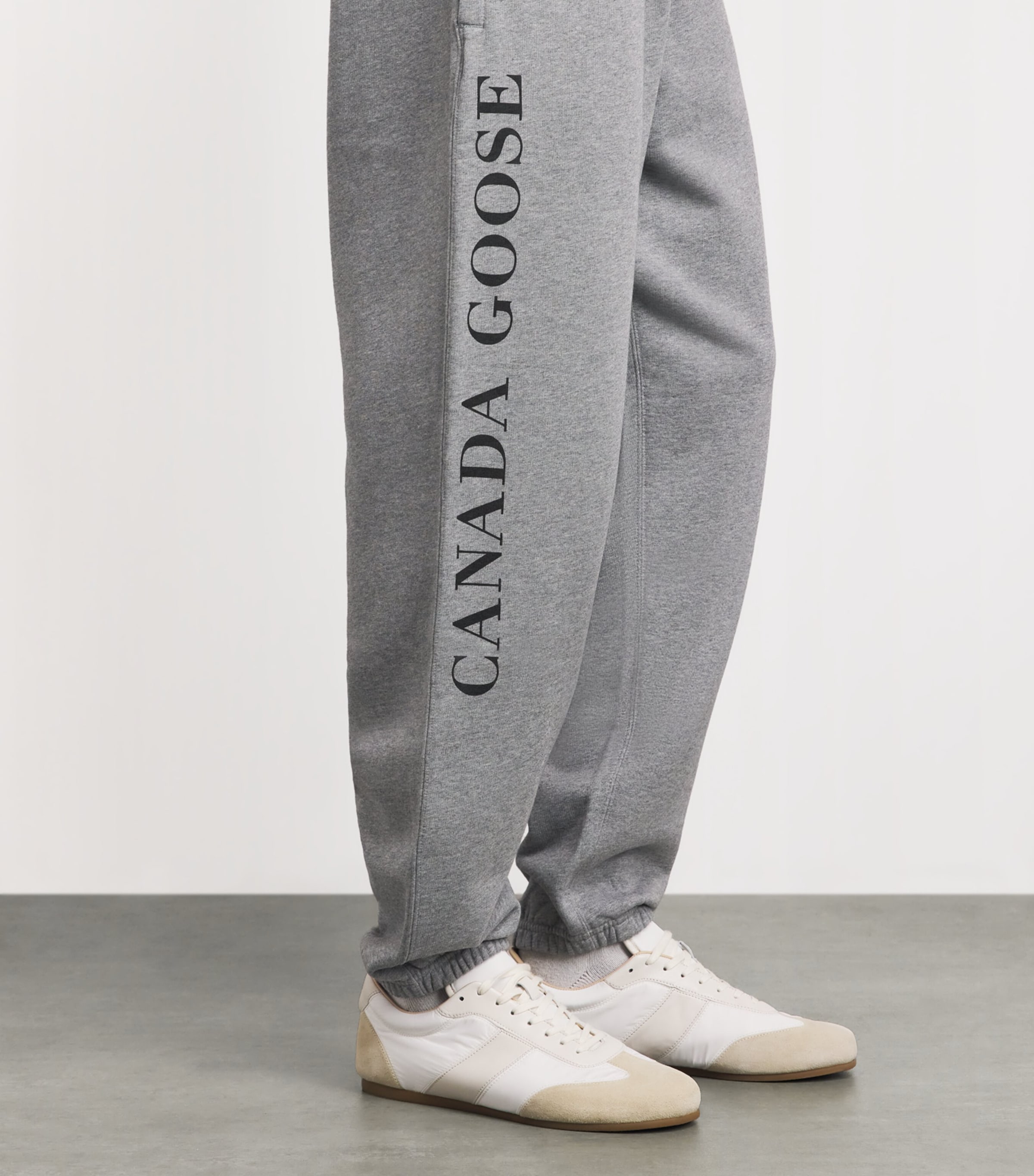 Canada Goose Mens Organic Cotton Printed Rove Sweatpants Stone Heather Image 3