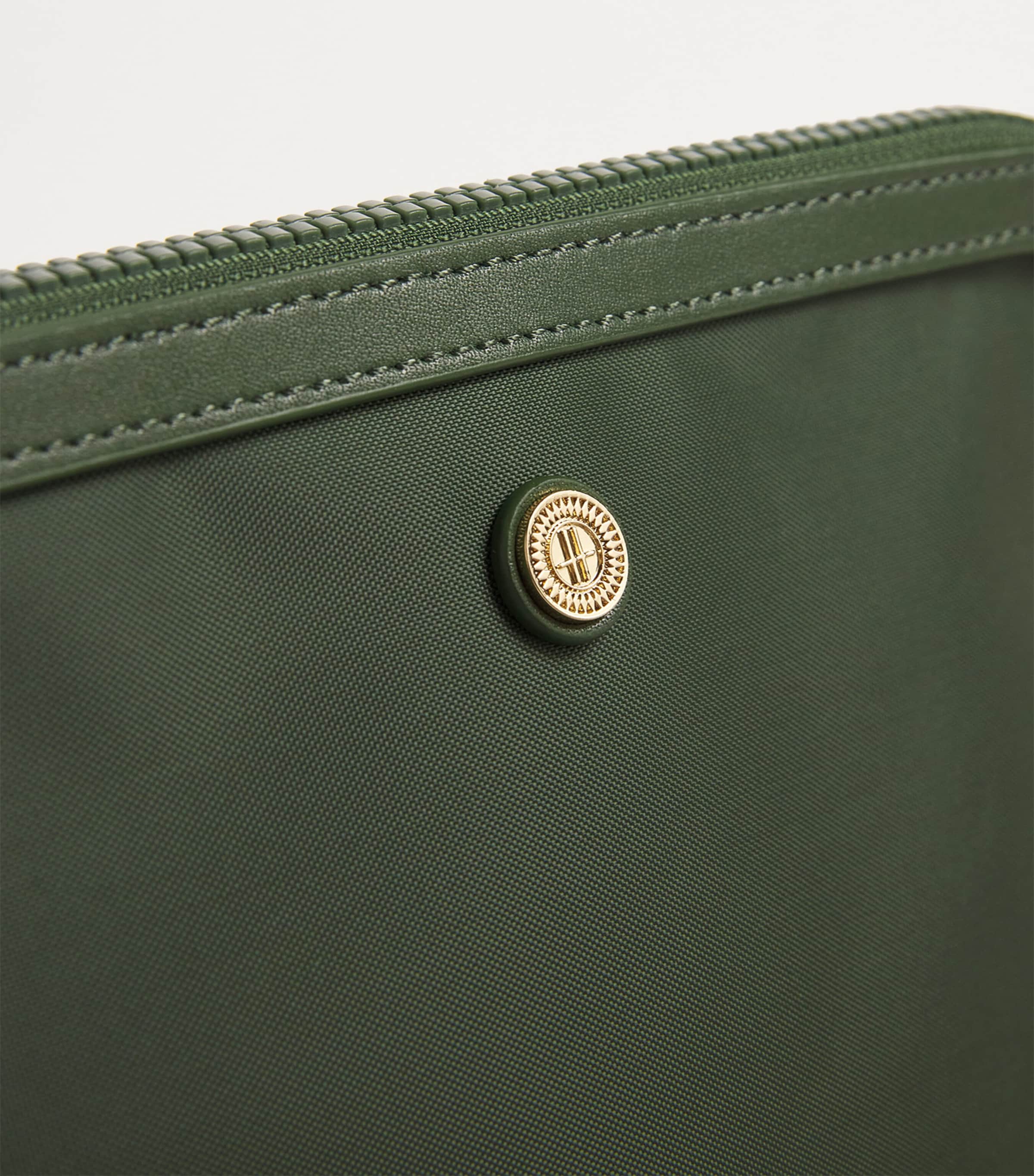 Small Nylon Wash Bag GREEN Image 3