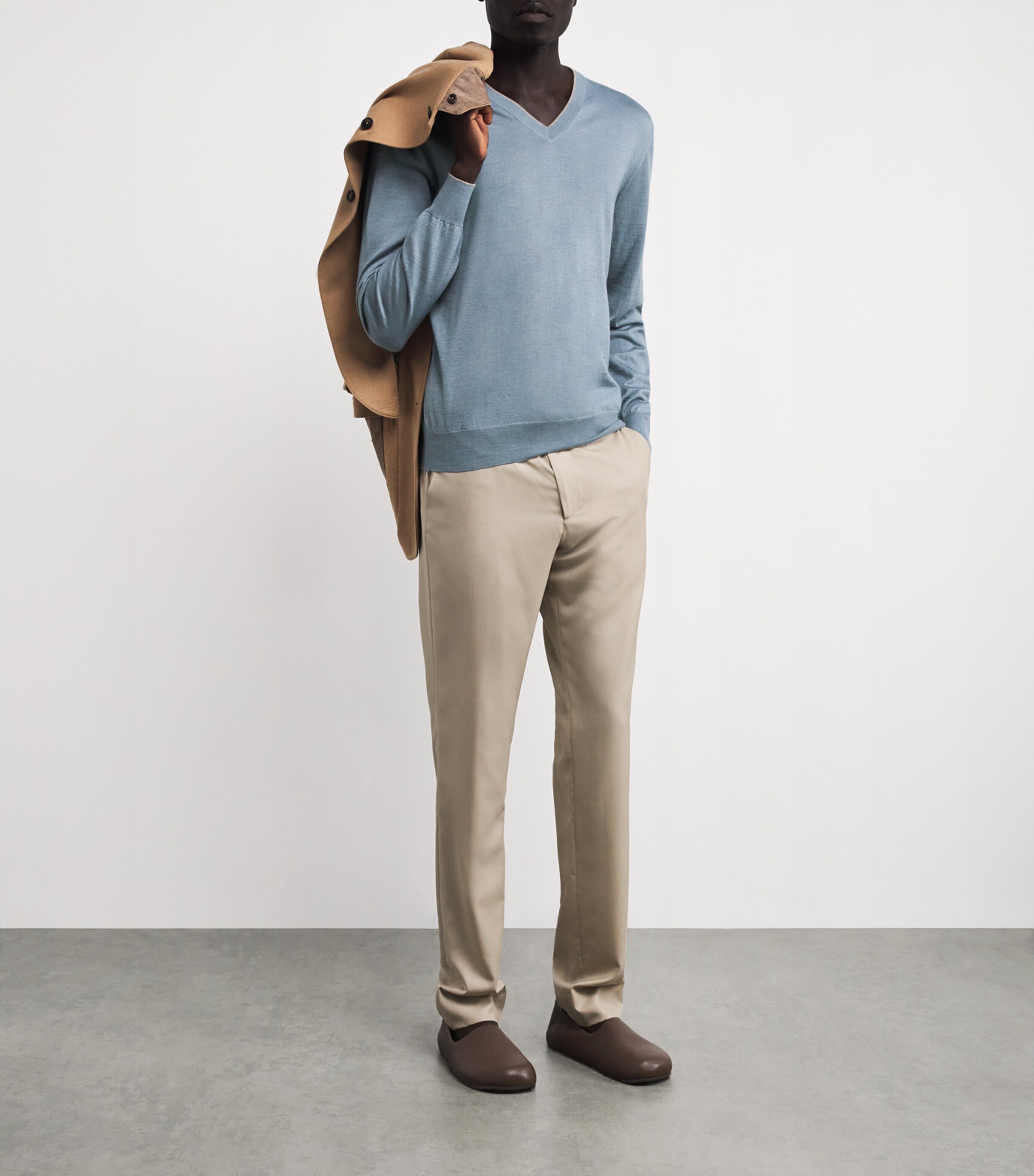 Fioroni Cashmere Mens Cashmere V-Neck Sweater Shark Image 2