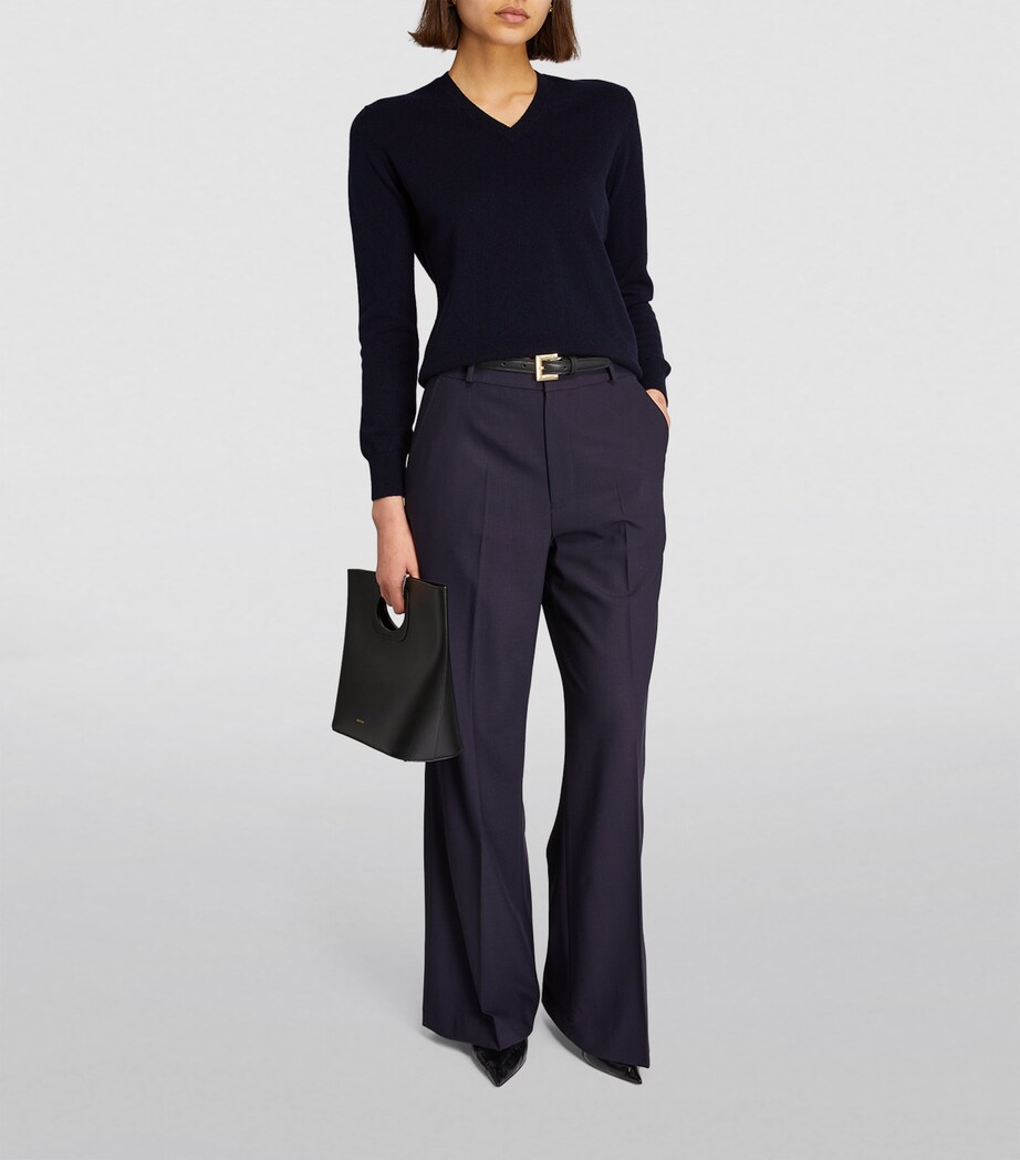 Cashmere V-Neck Sweater NAVY Image 2