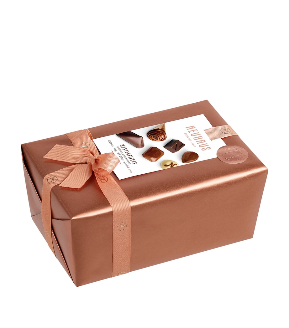 Timeless Masterpieces Ballotin (1kg) NO COLOUR Image 2