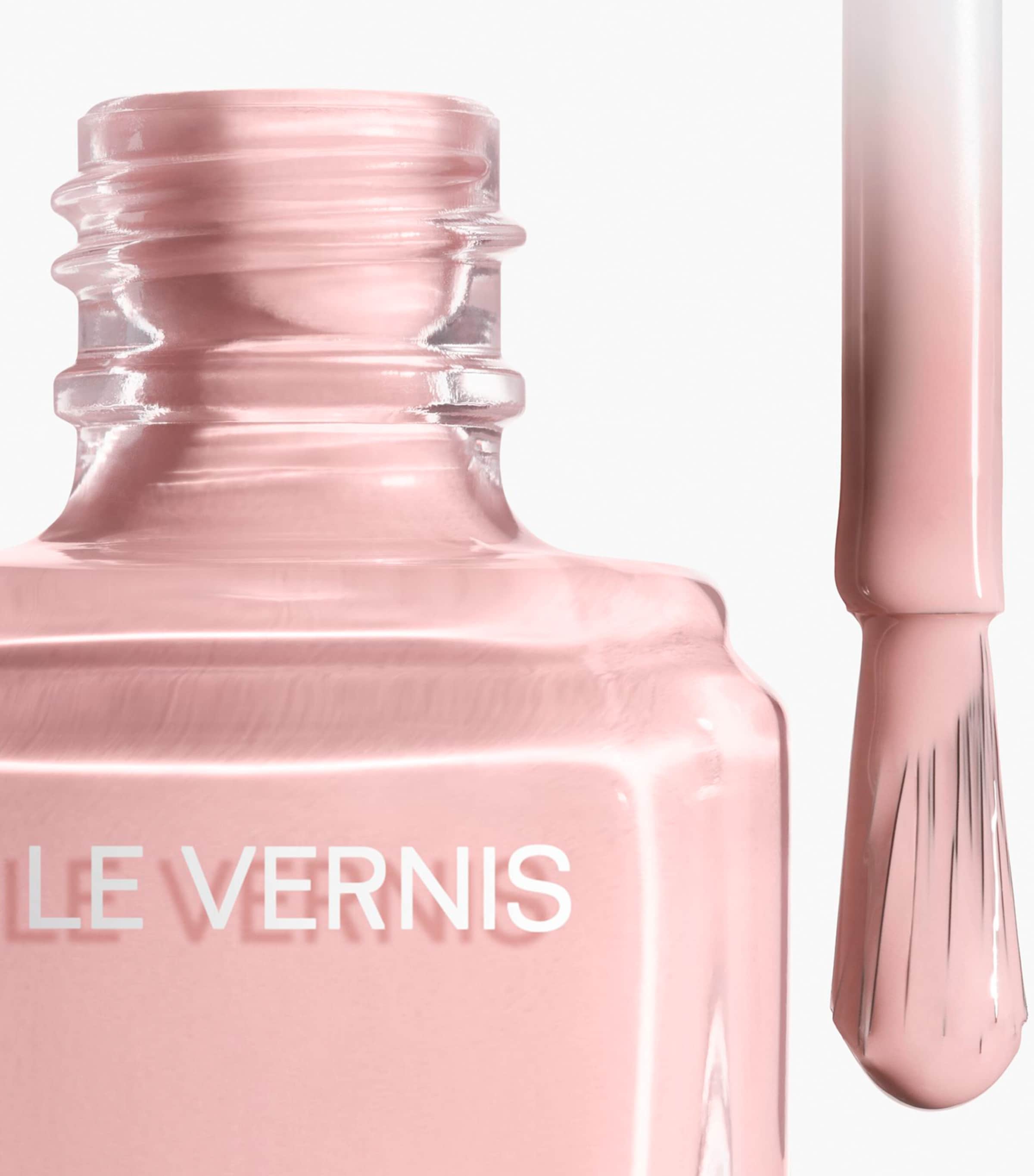 CHANEL LE VERNIS Longwear Nail Colour Coco Image 2