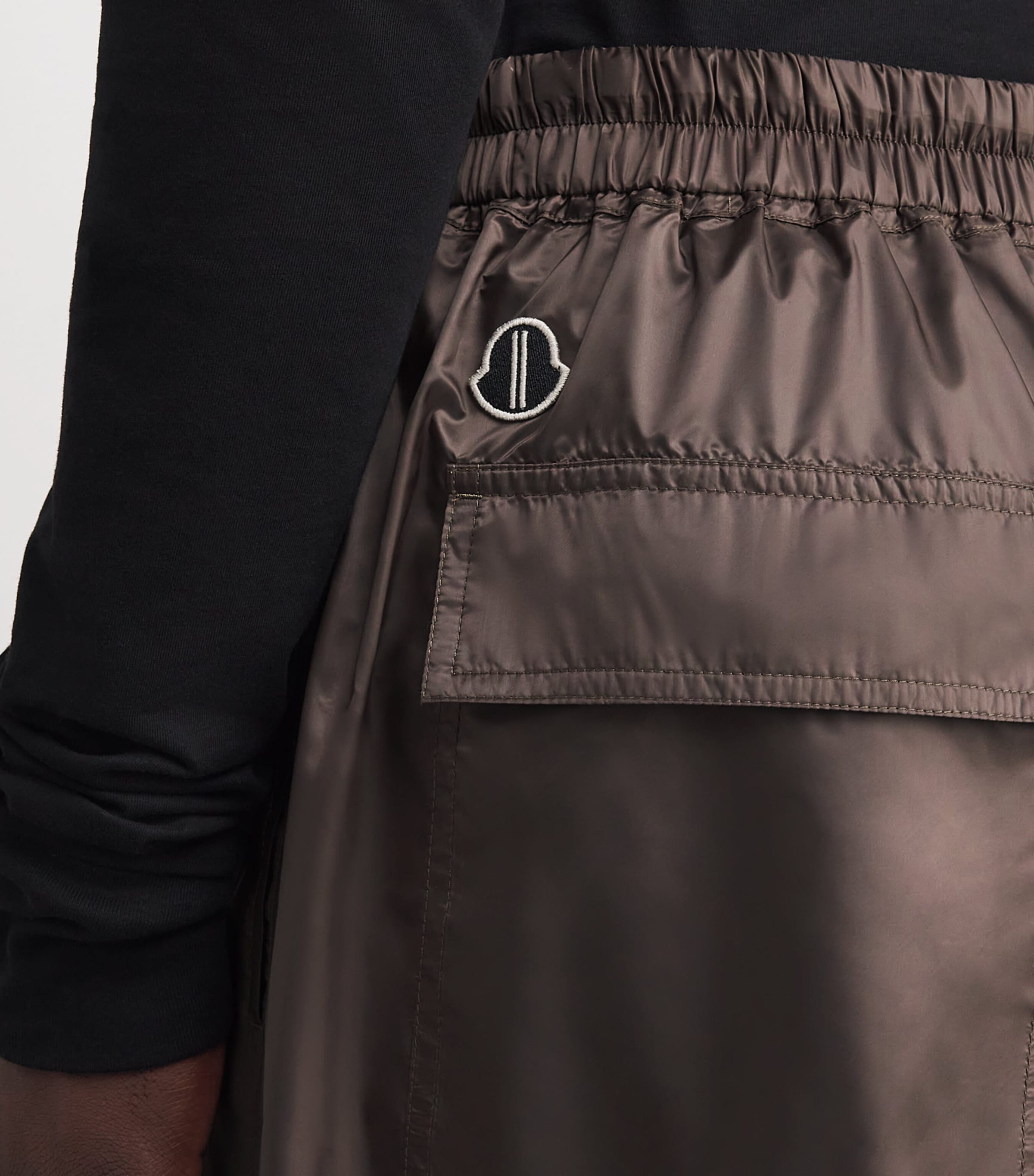 x Moncler Temple Kilt Shorts 828 - DARK DUST Image 6