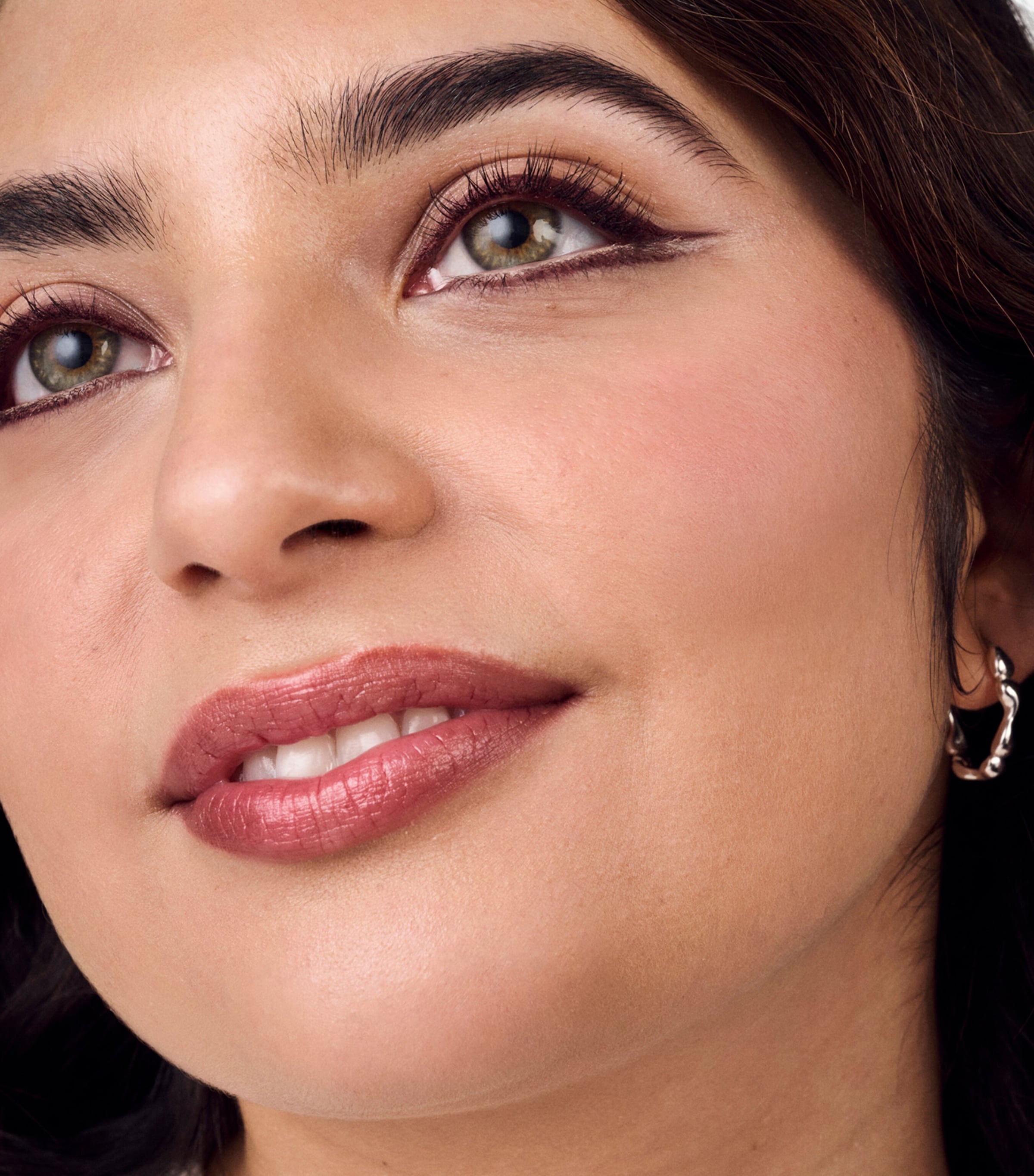 High Impact Gel Tech Eyeliner BEAMING BEIGE Image 3