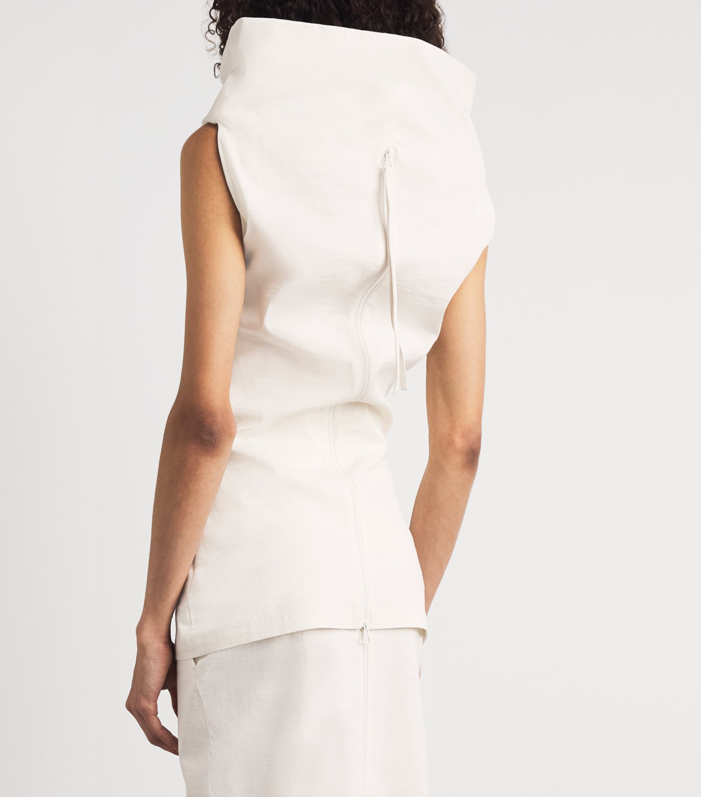 Issey Miyake Womens Allow Sleeveless Mock Neck Top Off White Image 5