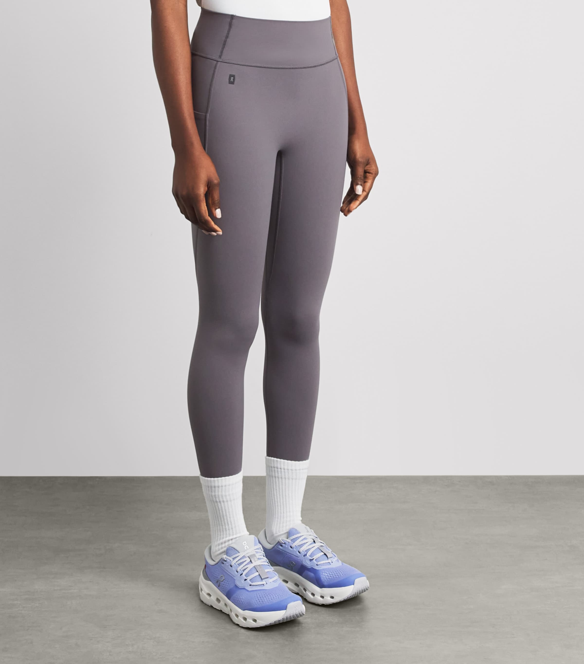 On Womens Studio 7/8 Leggings Ember Image 4