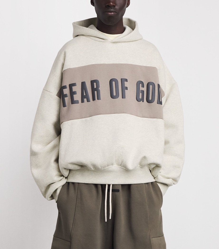 FEAR OF GOD ESSENTIALS Mens Cropped Relaxed Hoodie Vnla Hther/seal Image 4