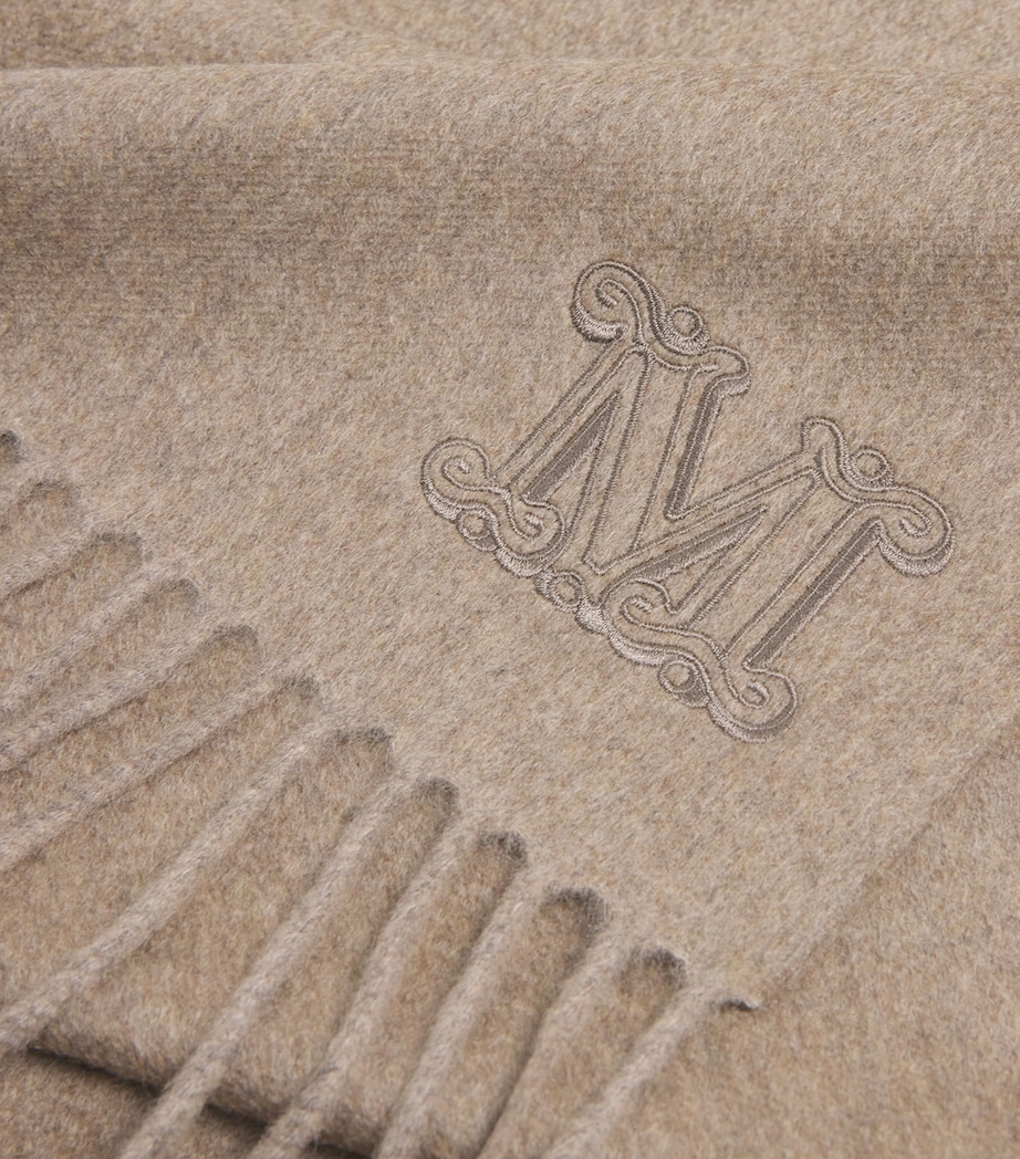 Cashmere Logo Scarf BEIGE Image 4