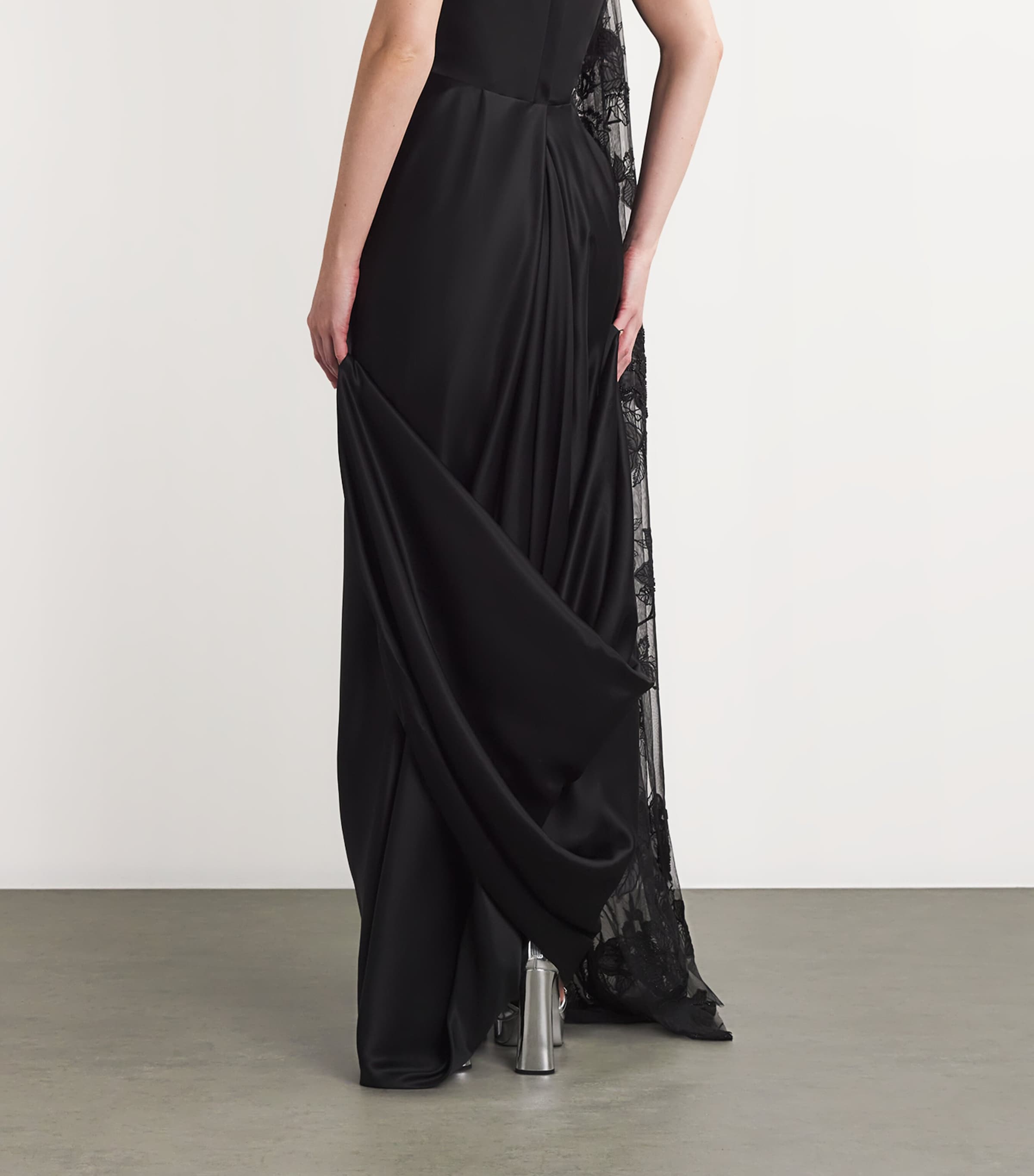 Vivienne Westwood Womens Galaxy Cape Gown Black Image 4
