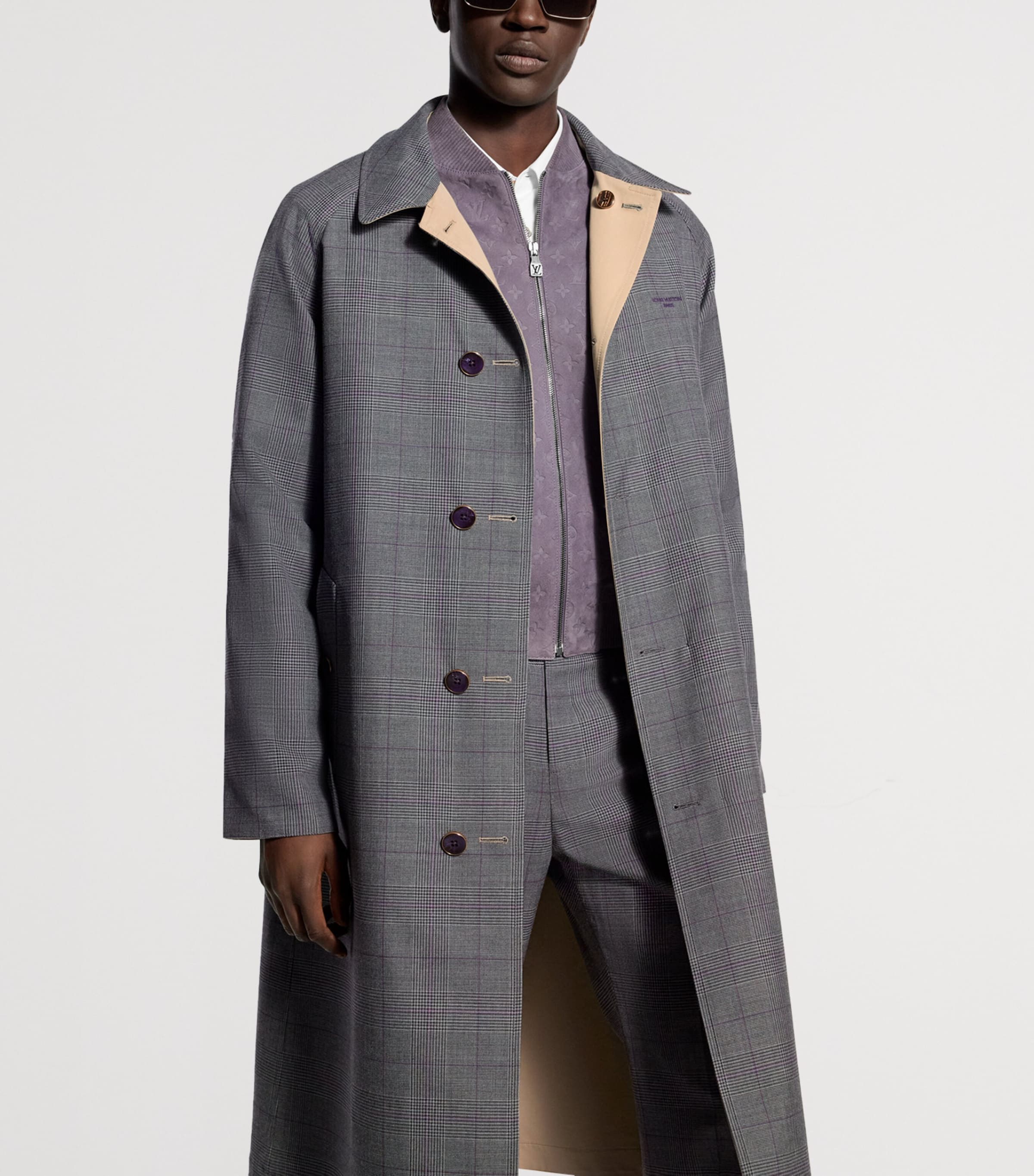 LOUIS VUITTON Mens Cotton-Silk Reversible Trench Coat Beige Image 2