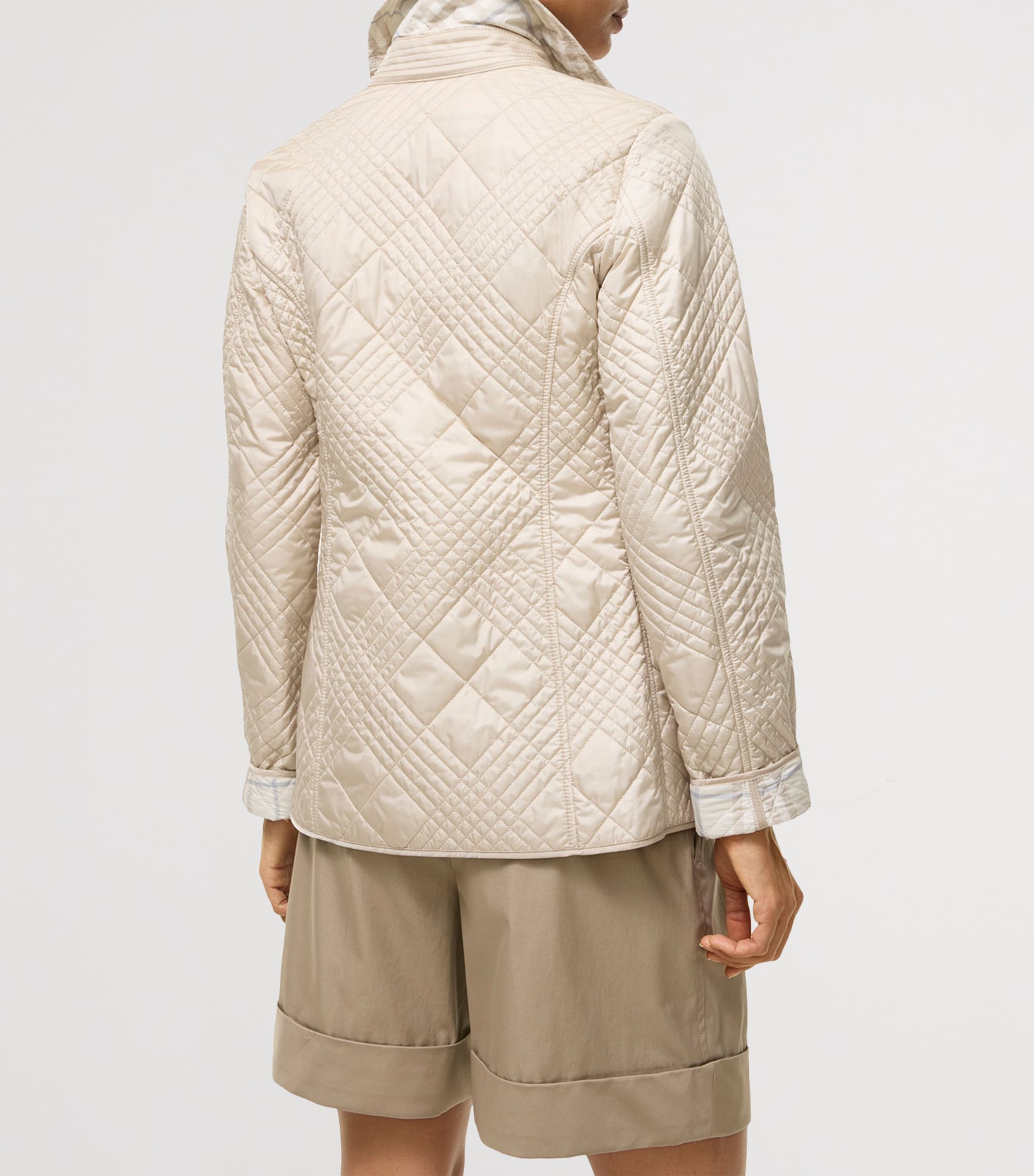 Burberry Womens Quilted Fernleigh Jacket Stone Beige Image 3