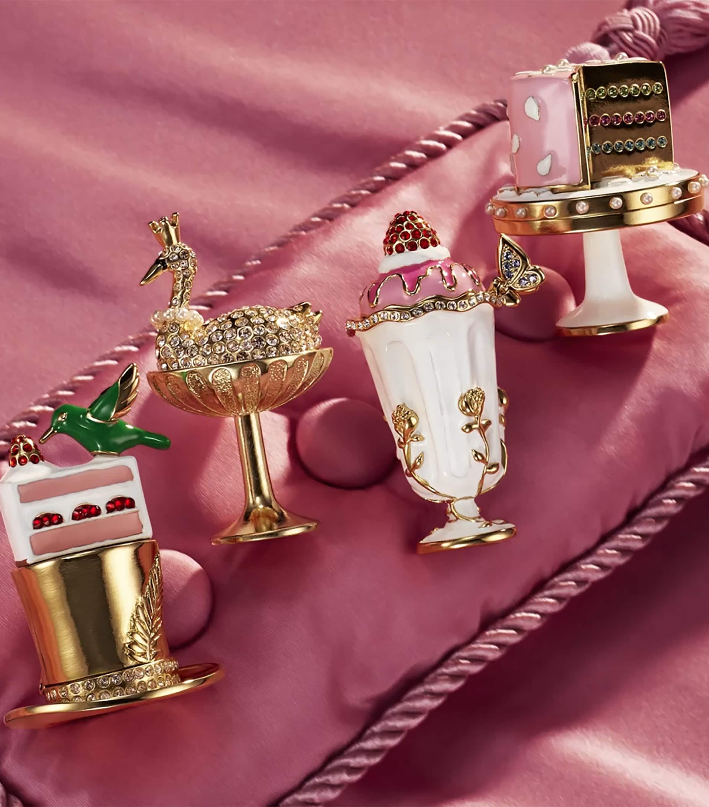 Elegant Swim Beautiful Magnolia Solid Perfume Compact NO COLOUR Image 2