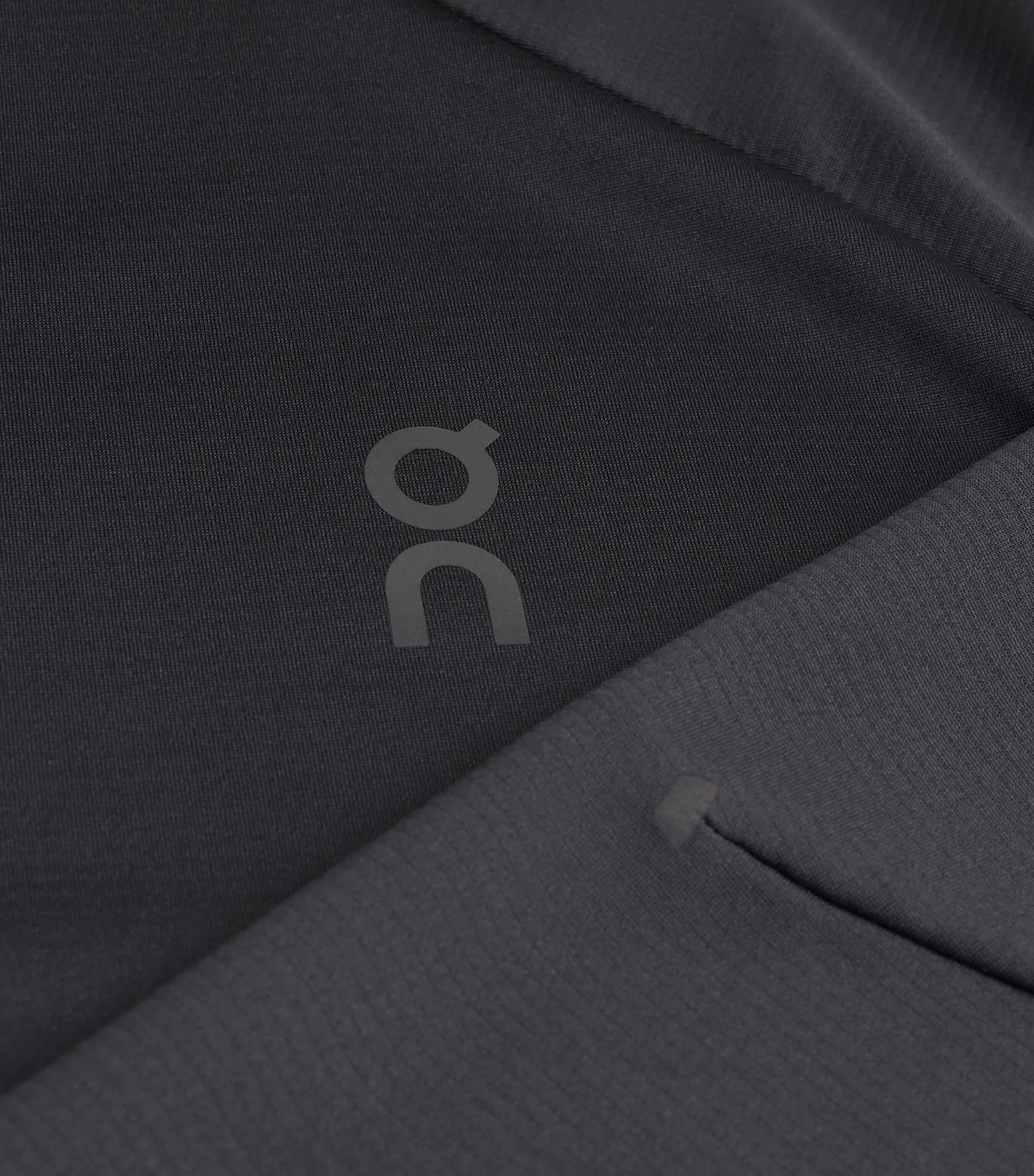 Long-Sleeve Climate Top BLACK Image 5