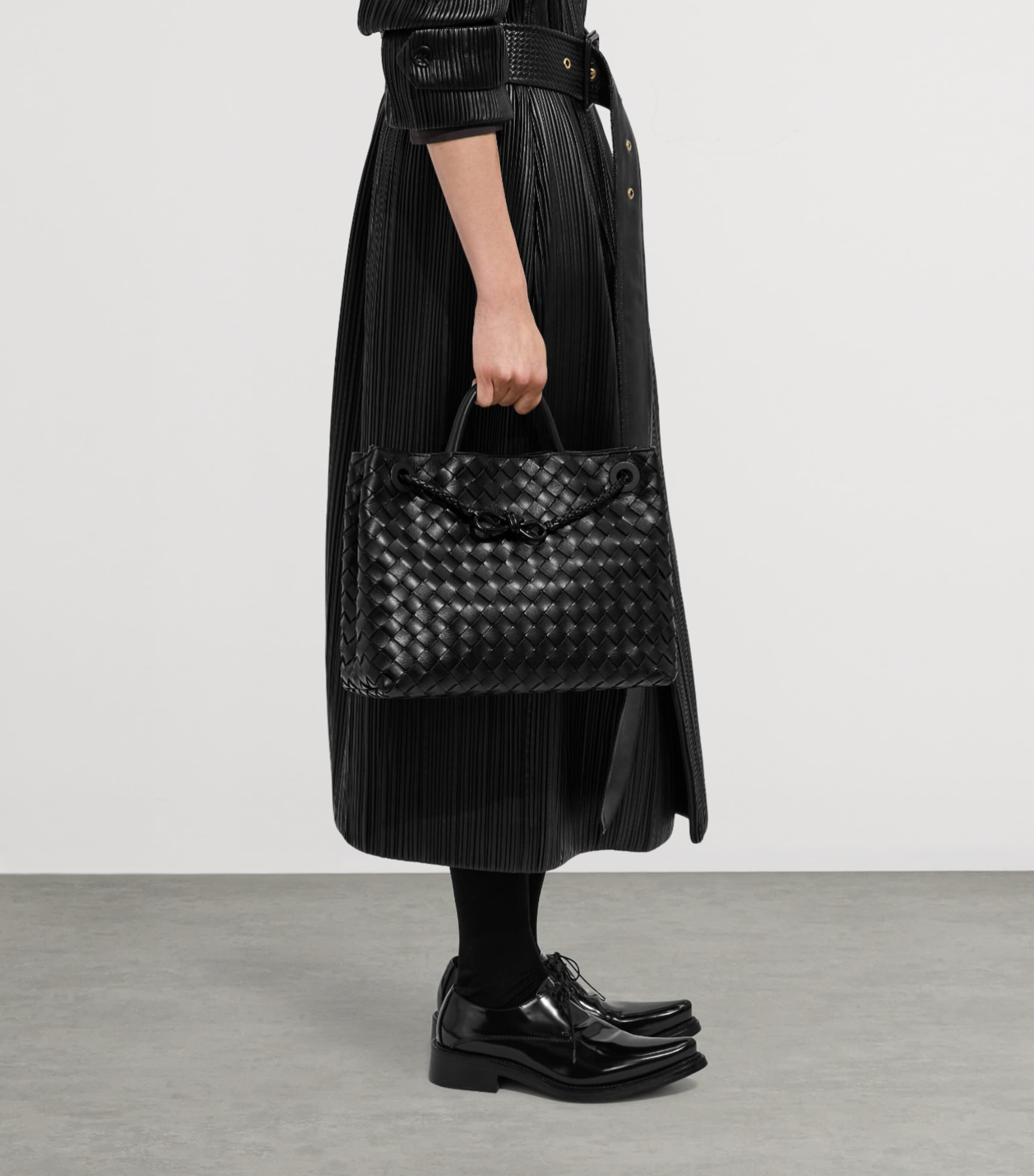 Bottega Veneta Medium Andiamo Shoulder Bag Image 7