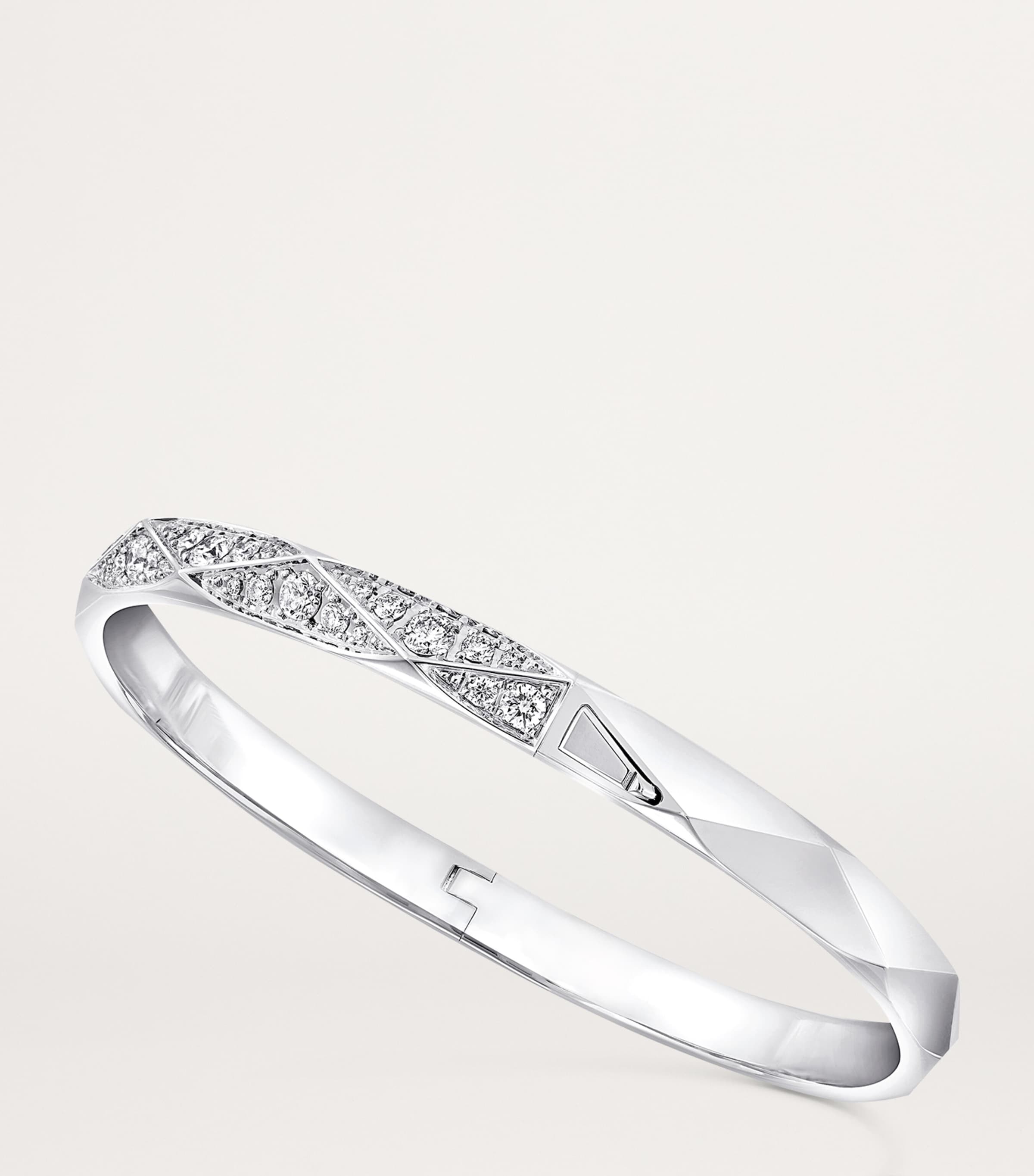 Graff White Gold and Diamond Laurence Graff Signature Bangle