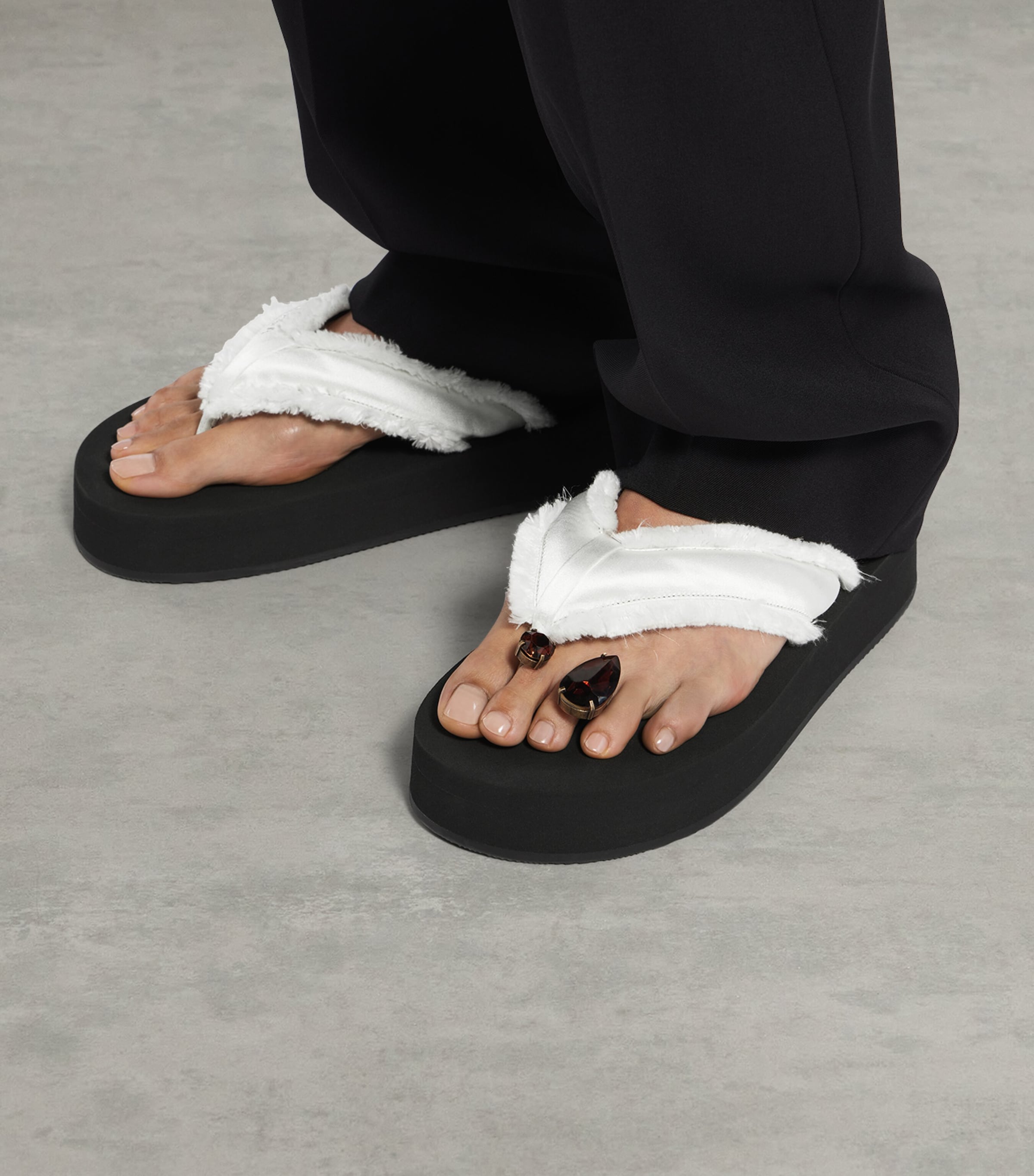 Balenciaga Fringed Jet Lag Flip Flops Image 3
