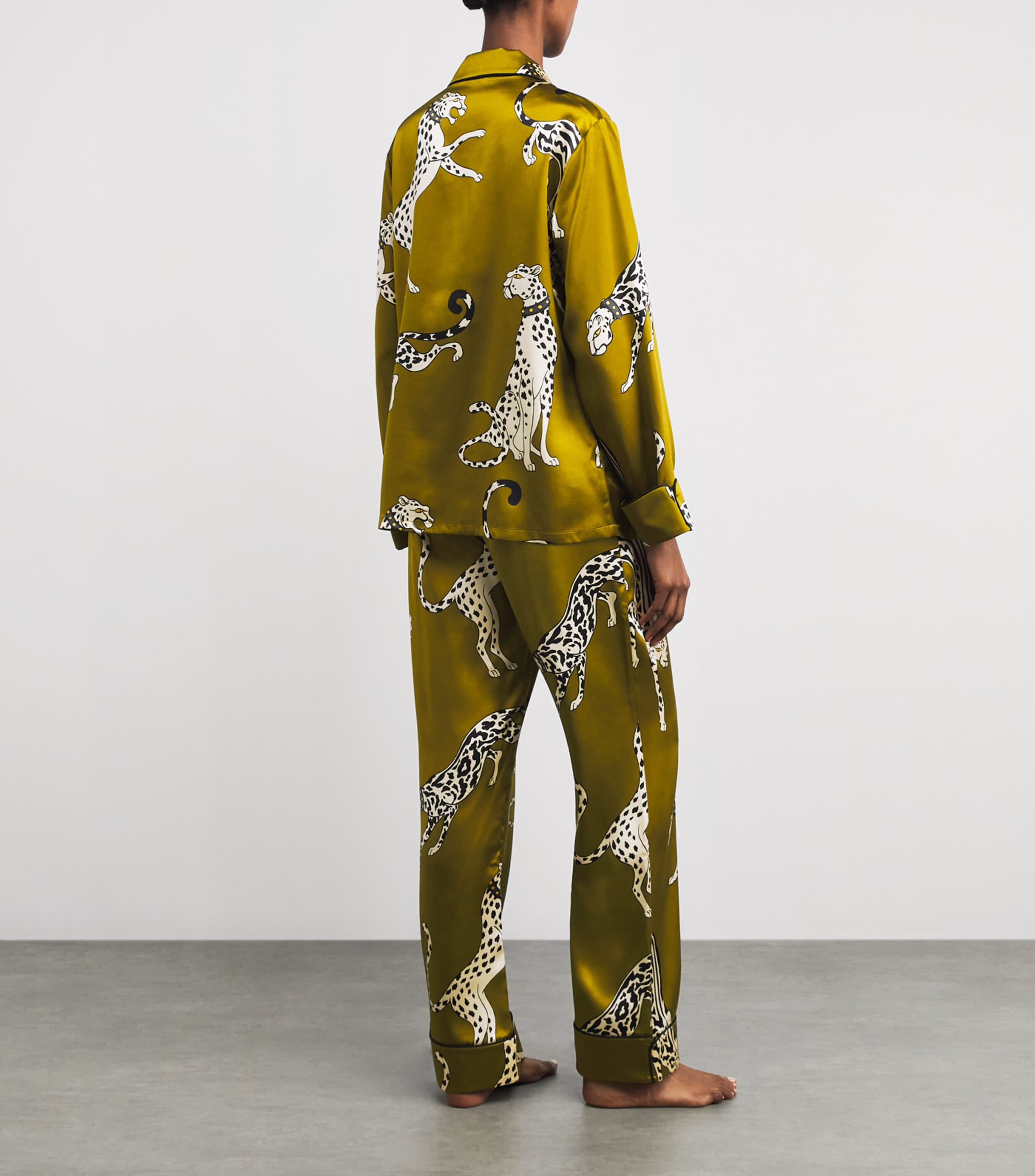 Silk Cheetah Lila Pyjama Set CHANSON Image 3