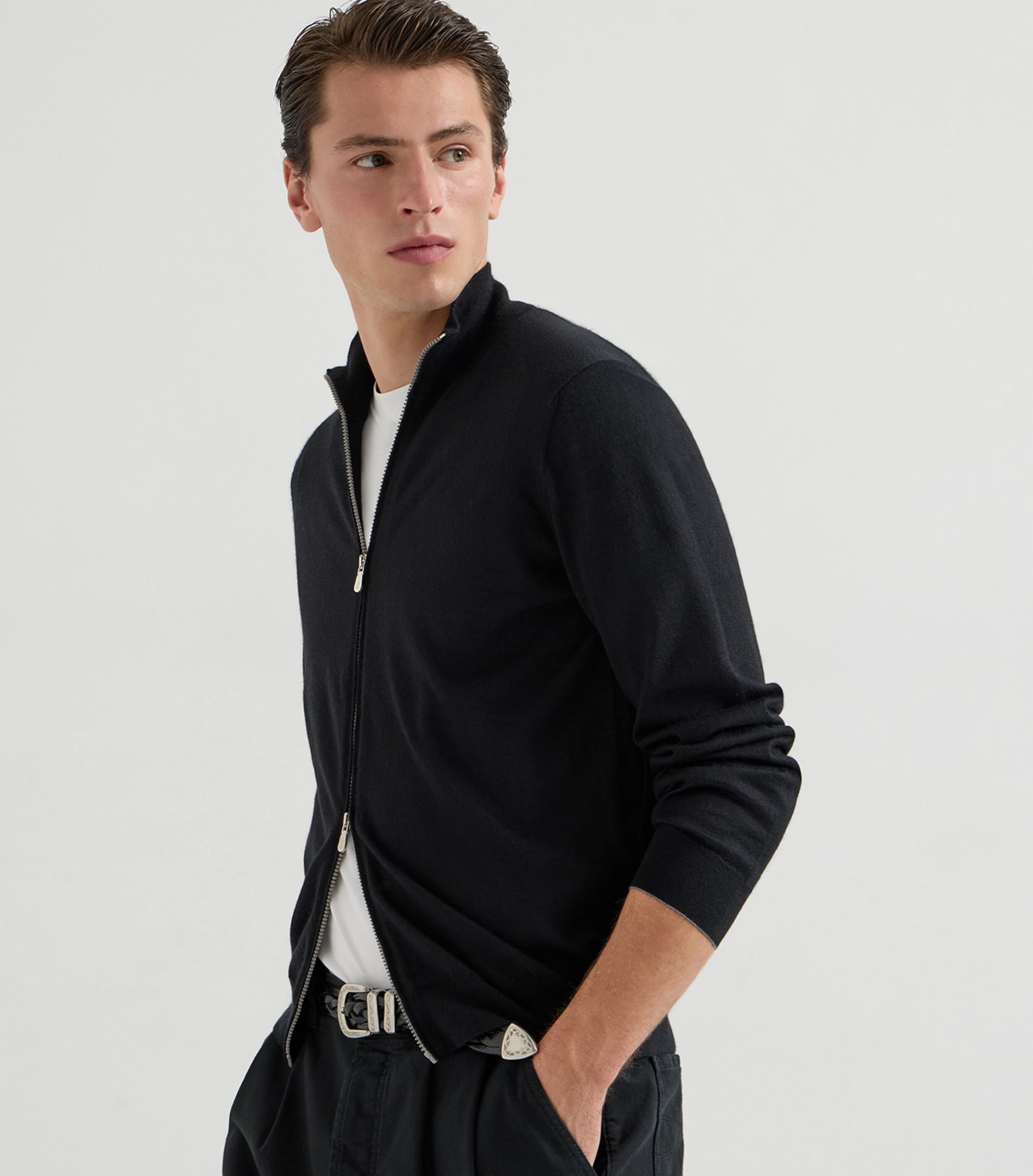 Brunello Cucinelli Mens Cashmere-Silk Cardigan Image 4