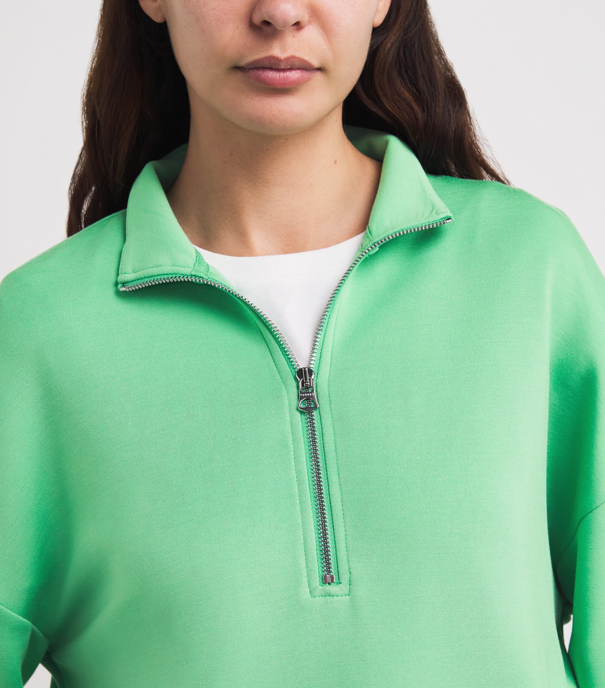 Varley Womens Mavis Half-Zip Sweatshirt Green Spruce Image 3
