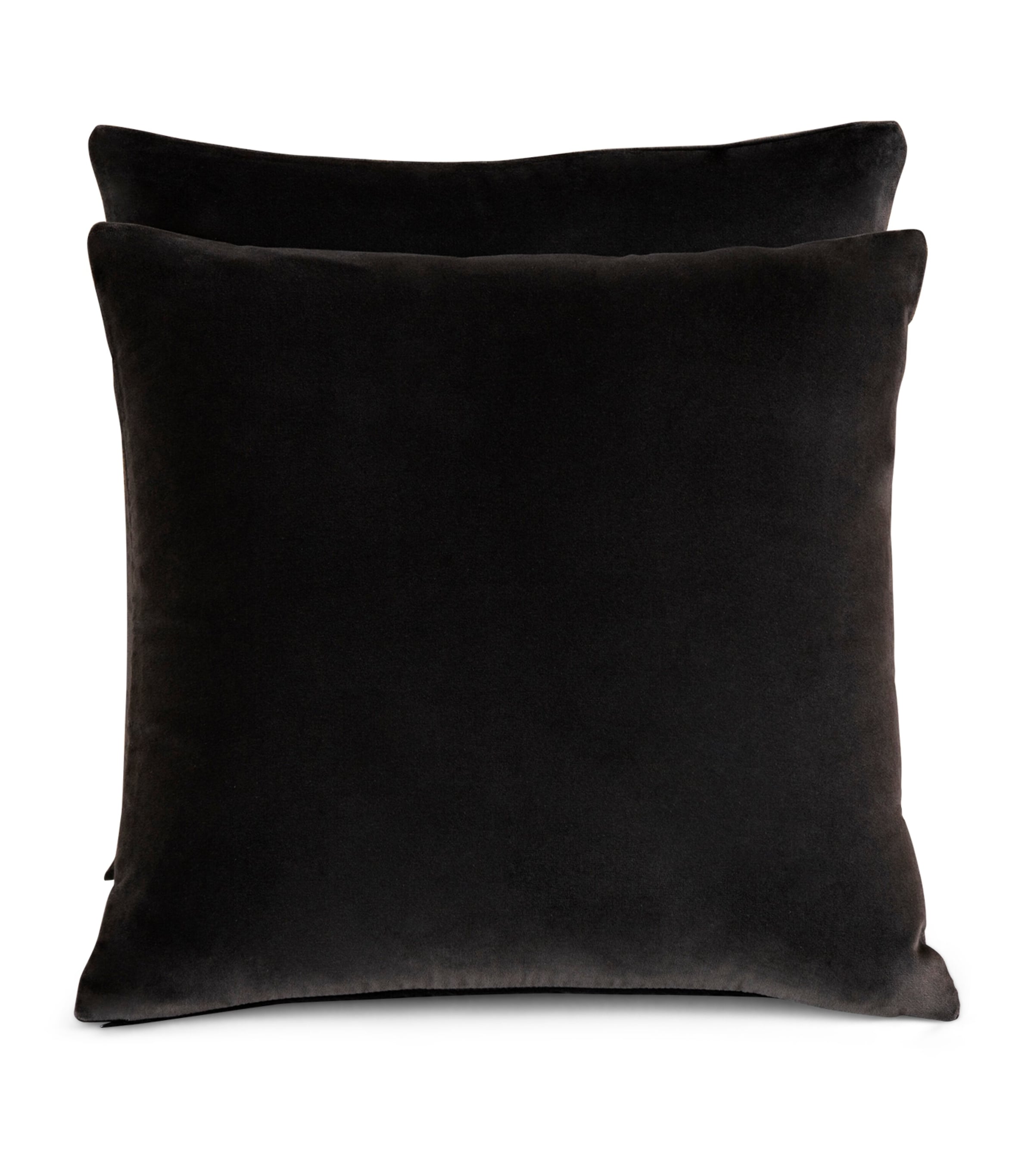 Frette Luxury Velvet Cushion Cover In Gray