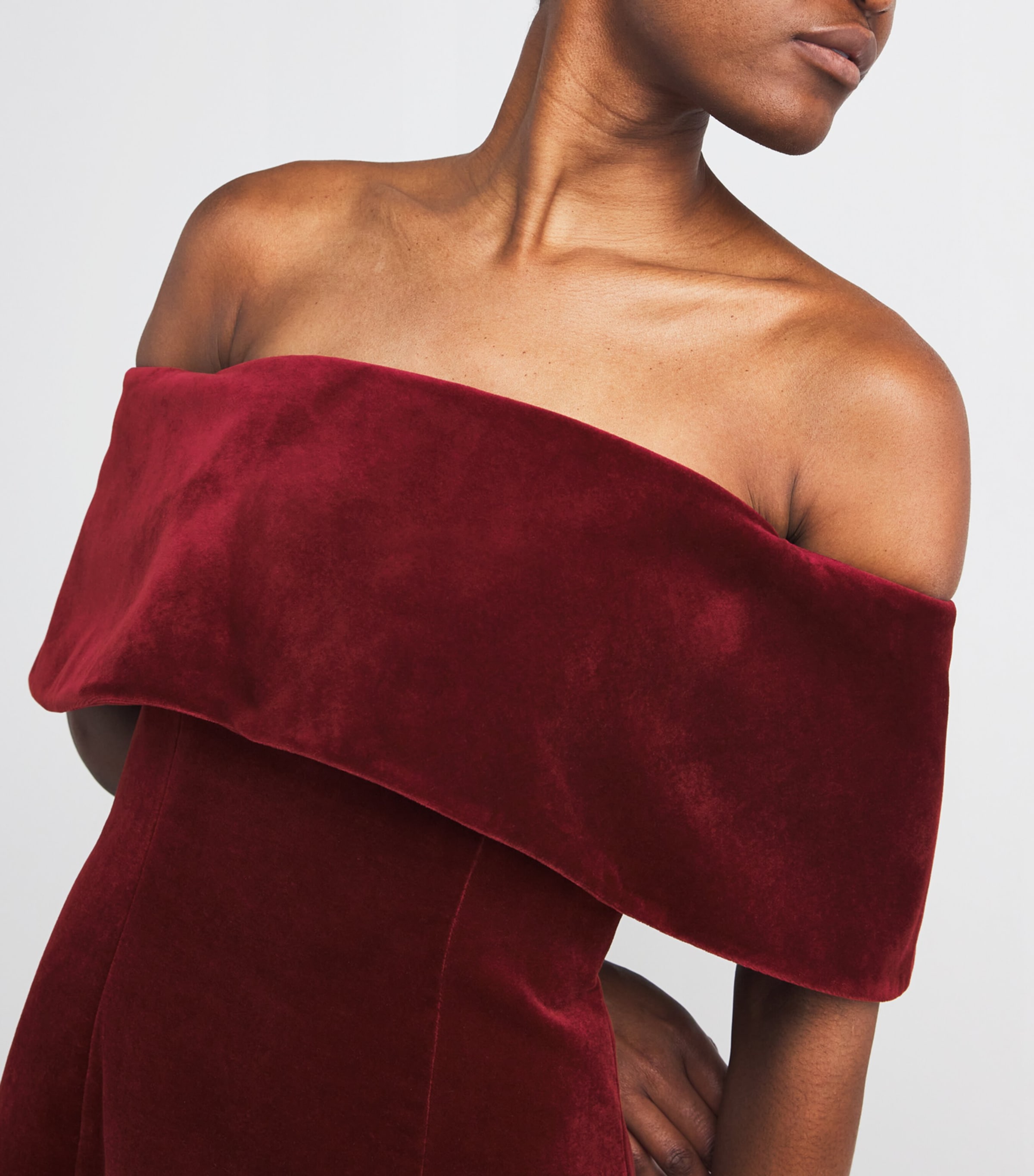 Velvet Off-The-Shoulder Midi Dress BURGUNDY Image 6