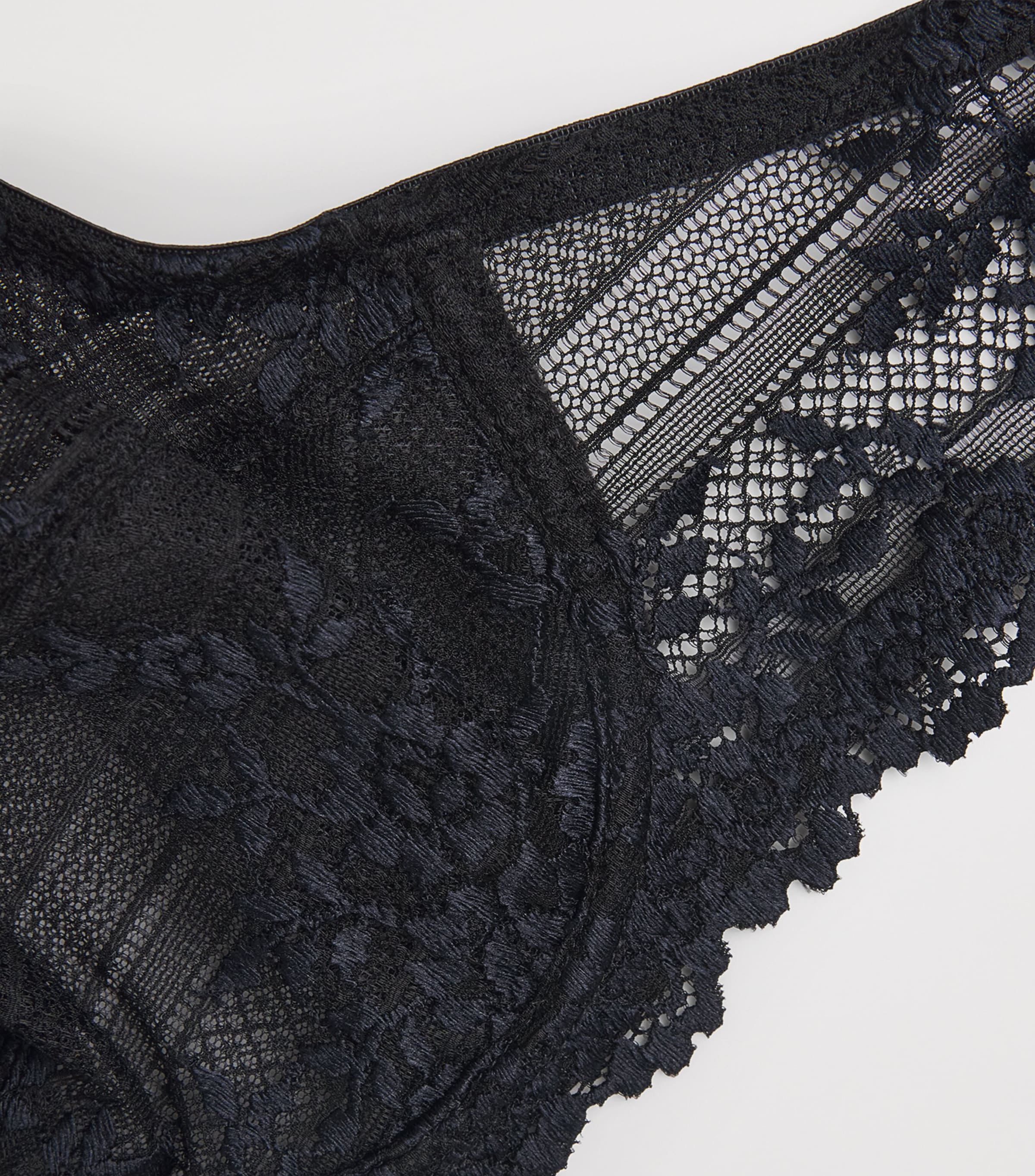 Wacoal Womens Embrace Lace Underwired Bra Black/night Sky Image 4