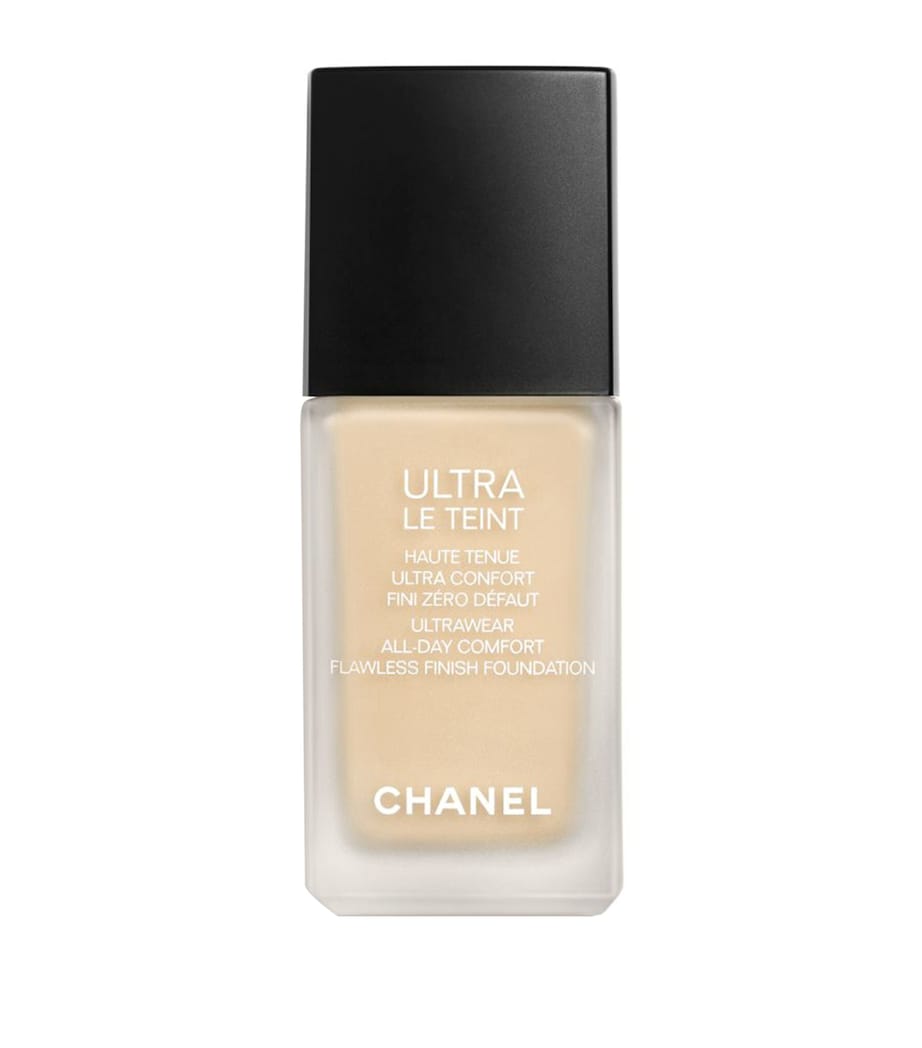 ULTRA LE TEINT Ultrawear - All-Day Comfort - Flawless Finish Foundation (30ml) BD21 Image 1