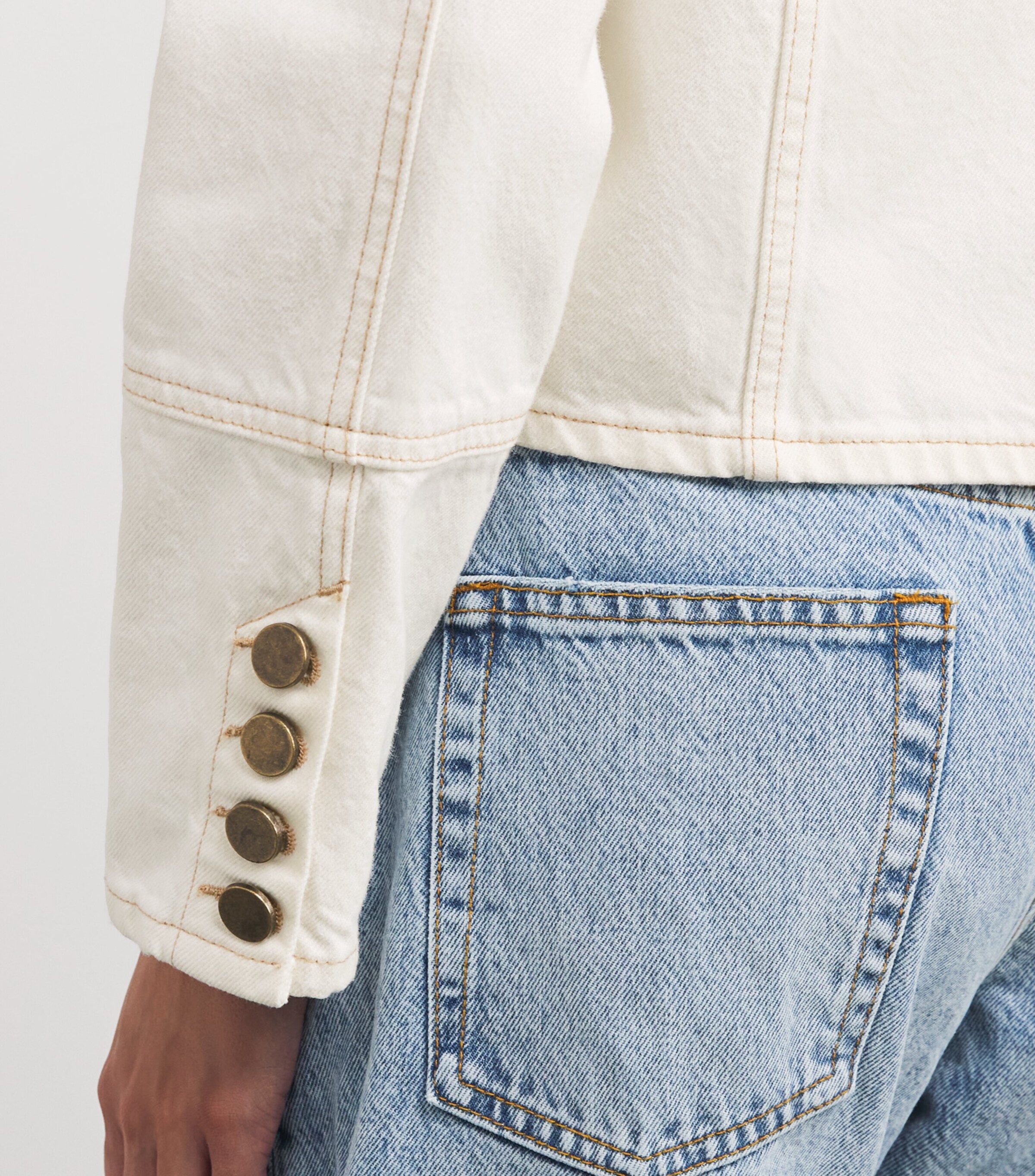 Contrast-Stitch Denim Jacket ECRU Image 6