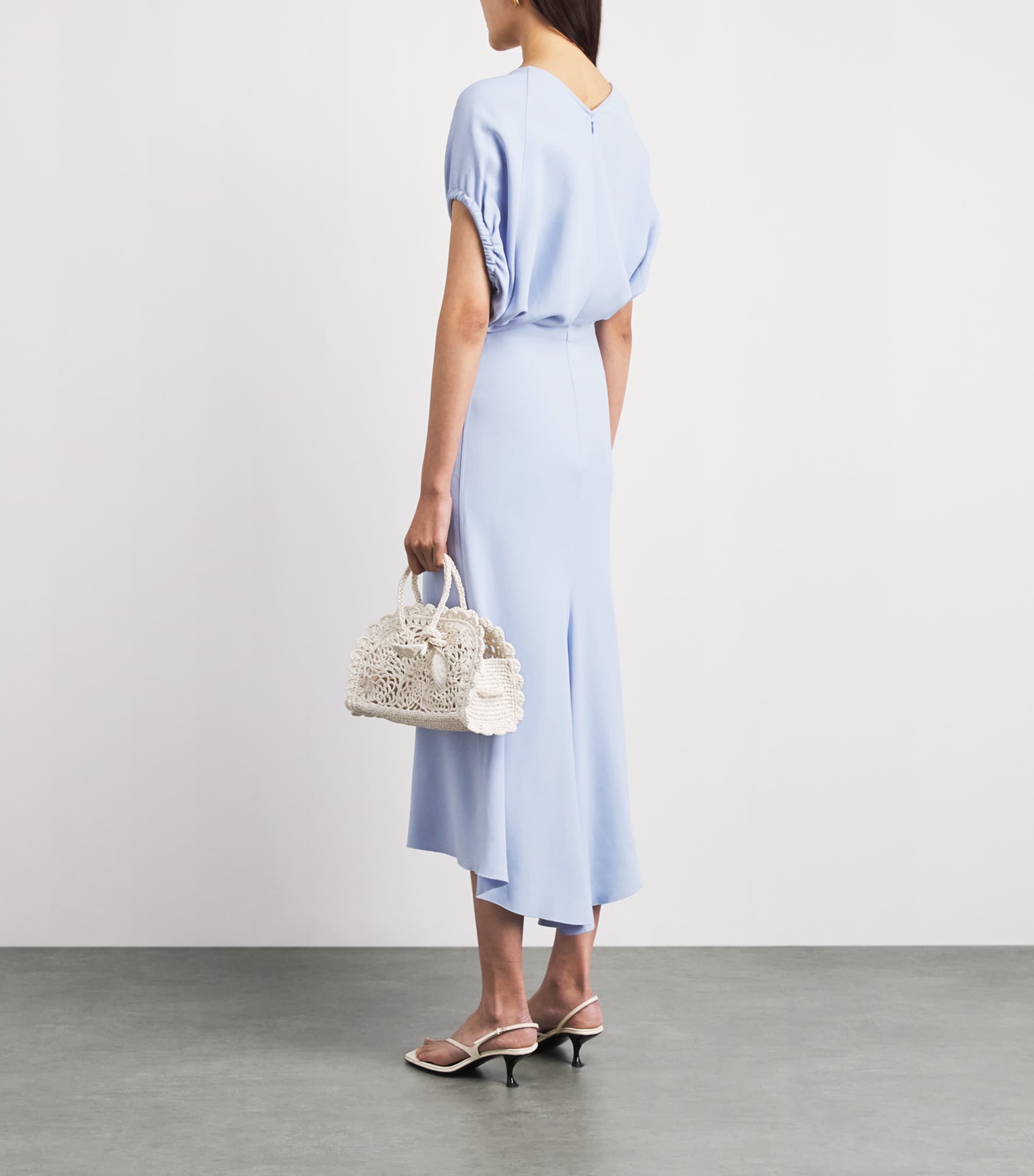 Victoria Beckham Womens V-Neck Edith Midi Dress Cloud Blue Image 4