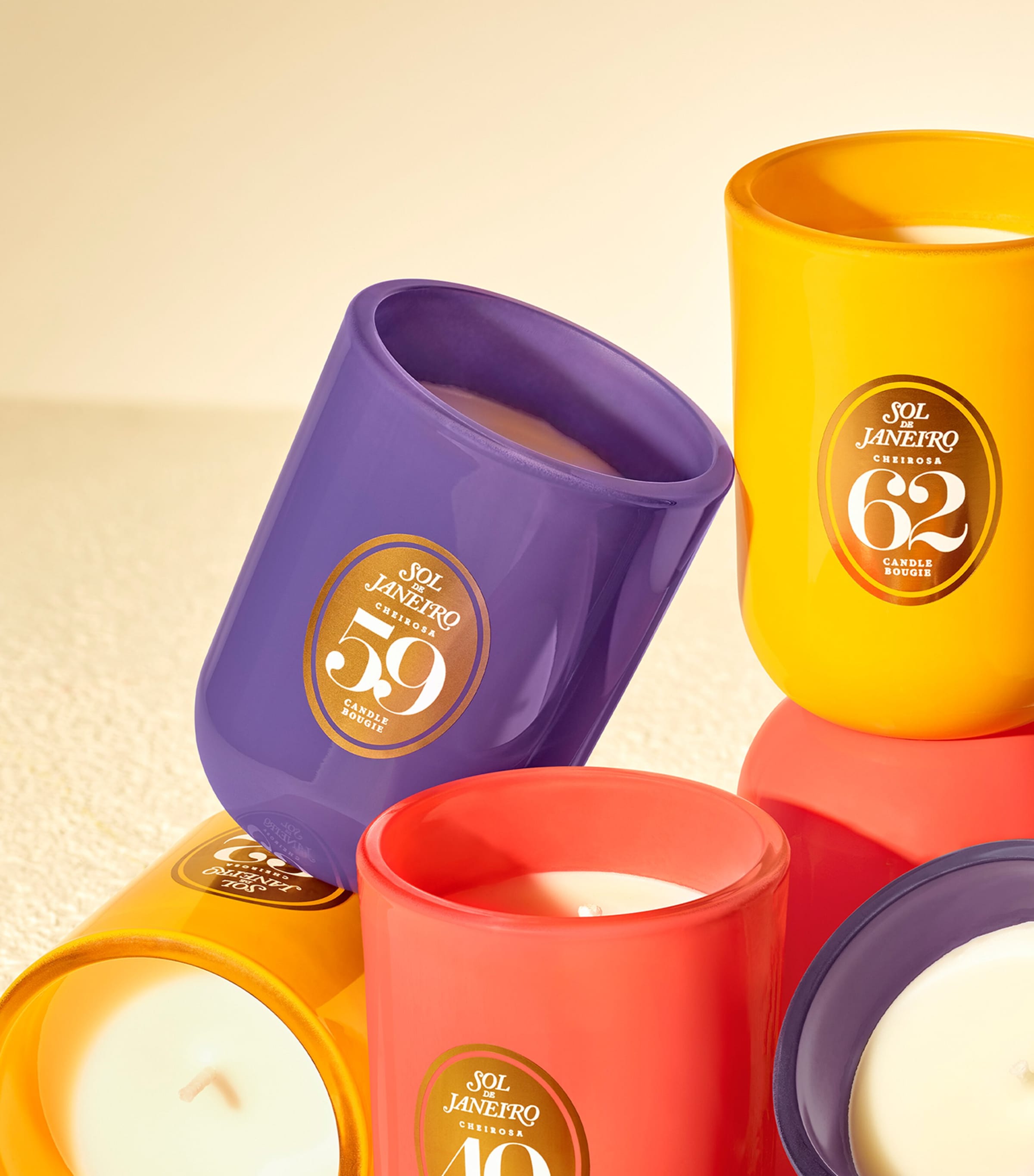 SOL DE JANEIRO Cheirosa 62 Candle (220g) Image 6