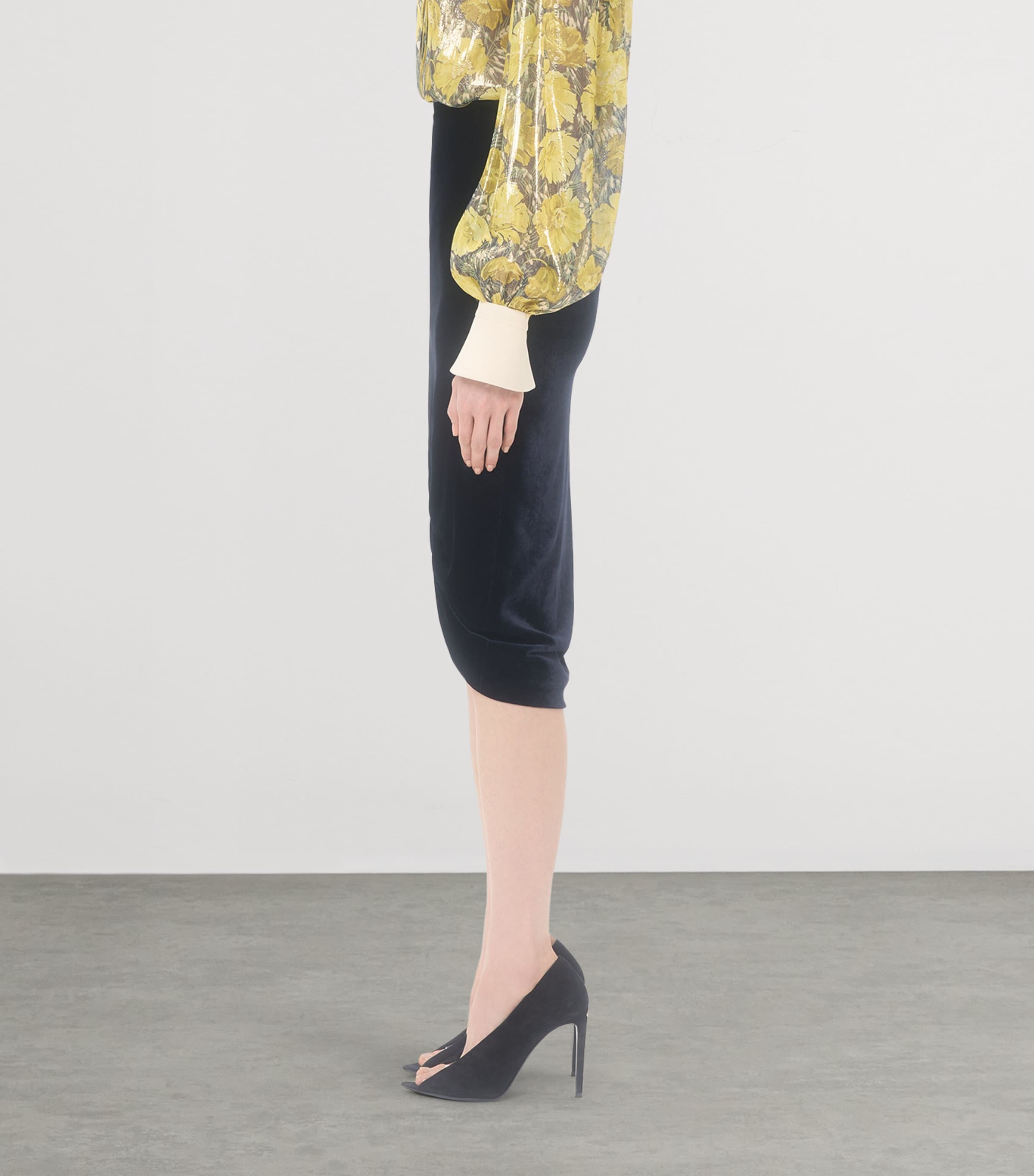 Valentino Womens Velvet Gathered Midi Skirt Image 3