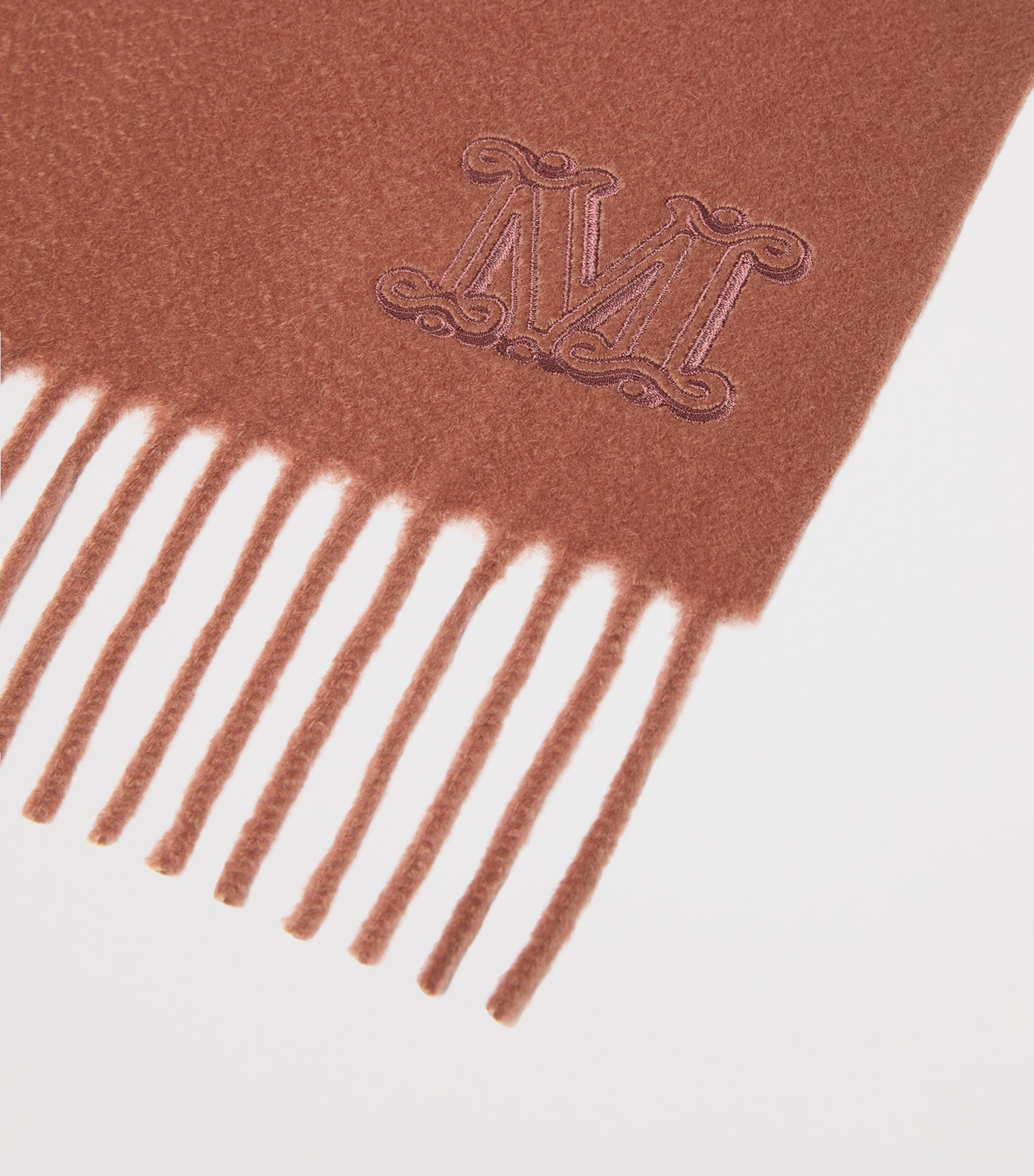 Max Mara Cashmere Monogram Scarf Shaded Pink Image 2