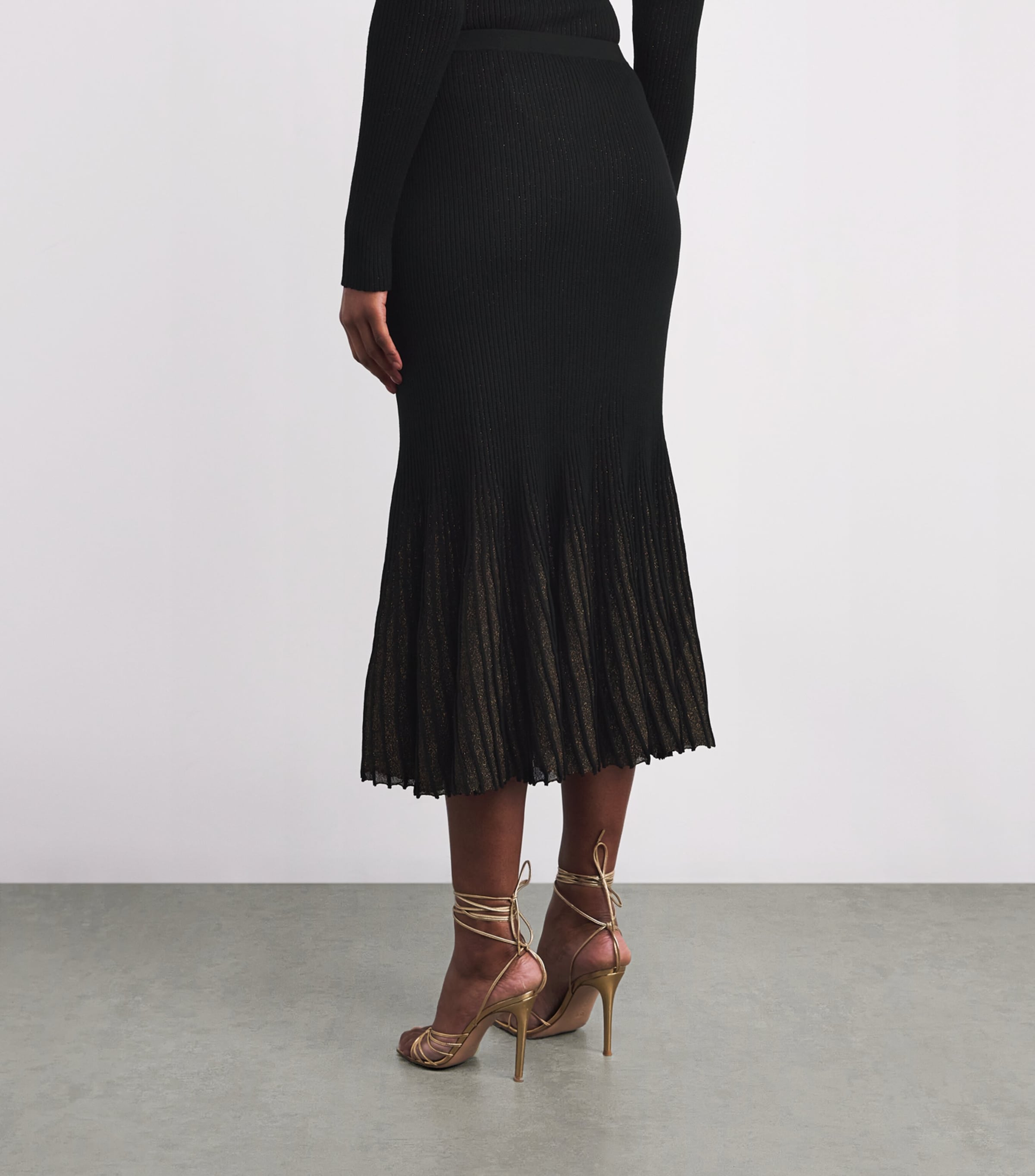 Pleated Vera Midi Skirt NOIR Image 4