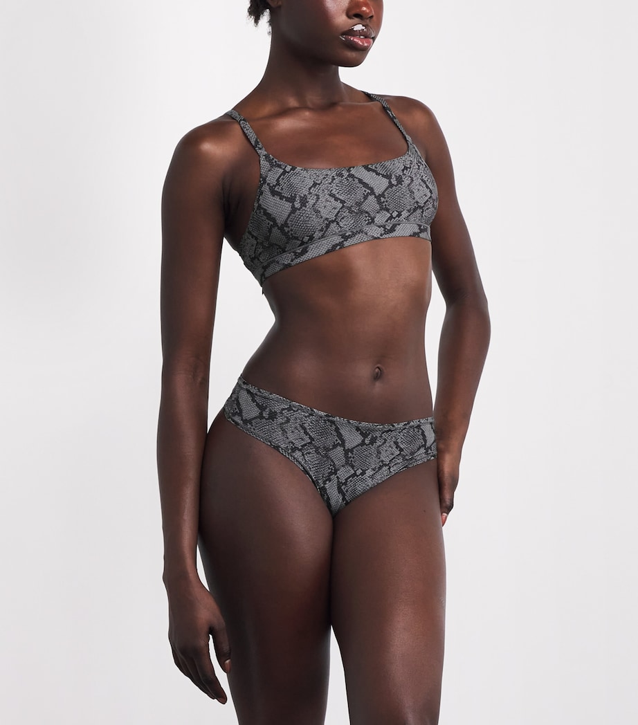 Fits Everybody Scoop-Neck Bralette SHADOW SNAKE PRINT Image 2