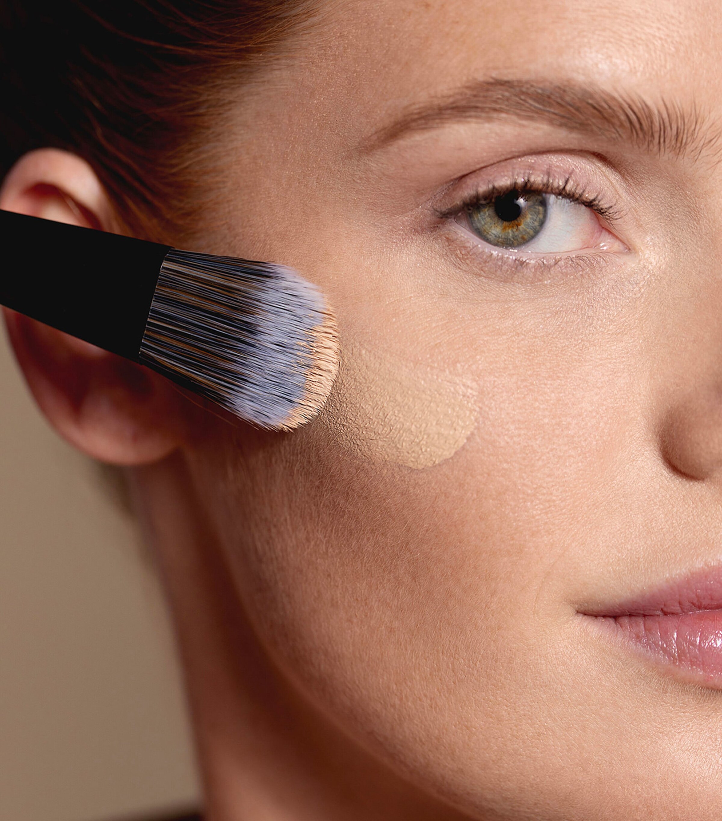 Phyto-Teint Perfection Foundation 000N SNOW Image 2