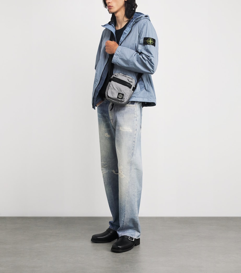 Coated-Nylon Logo Cross-Body Bag V0061 Image 5