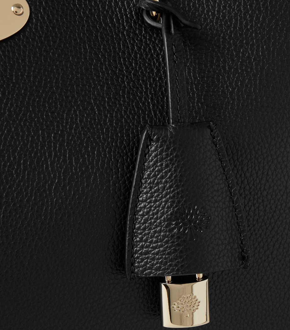 Small Leather Lily Chain Tote Bag BLACK Image 6