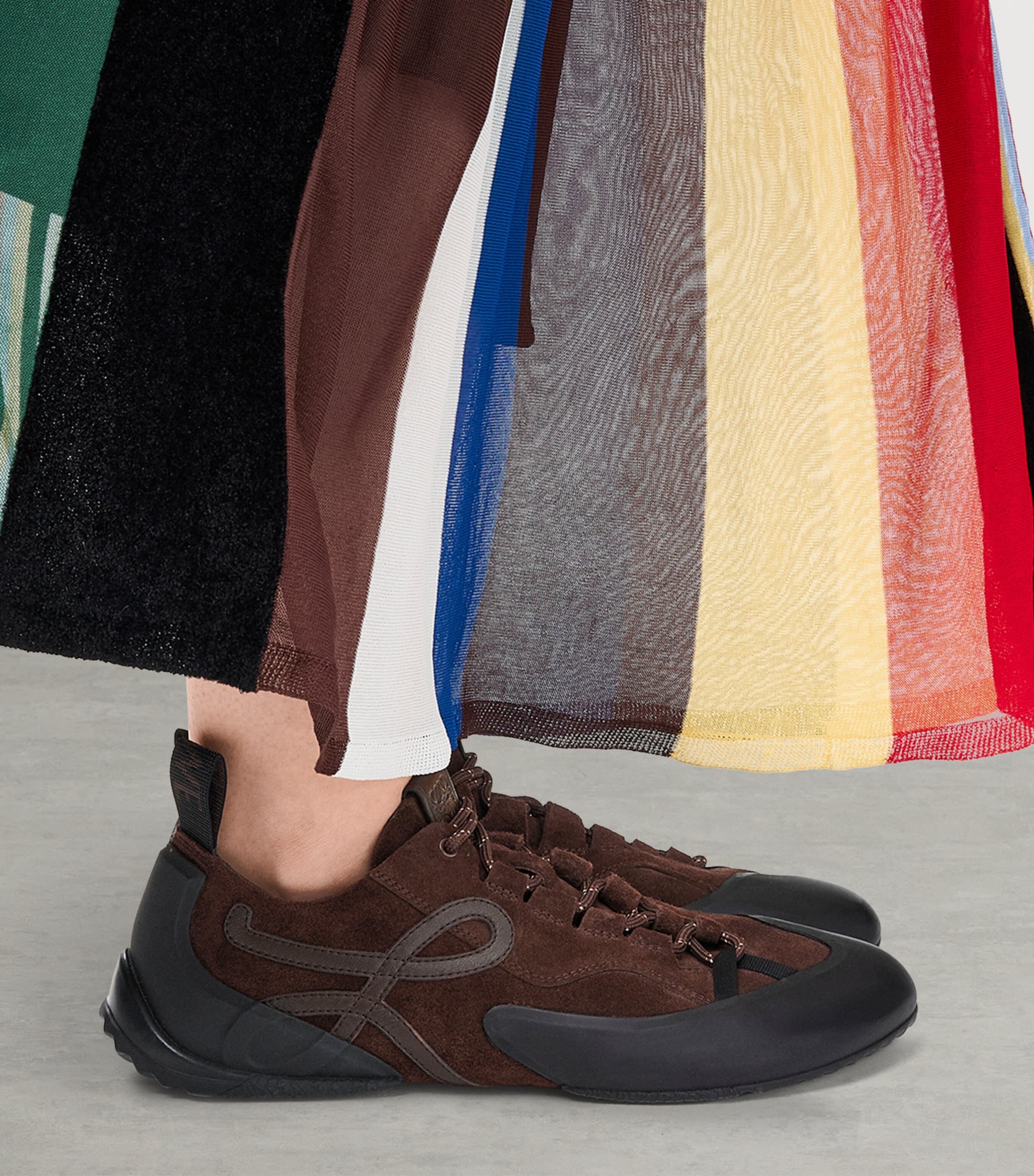 Split Leather Grip Sneakers DARK BROWN Image 2