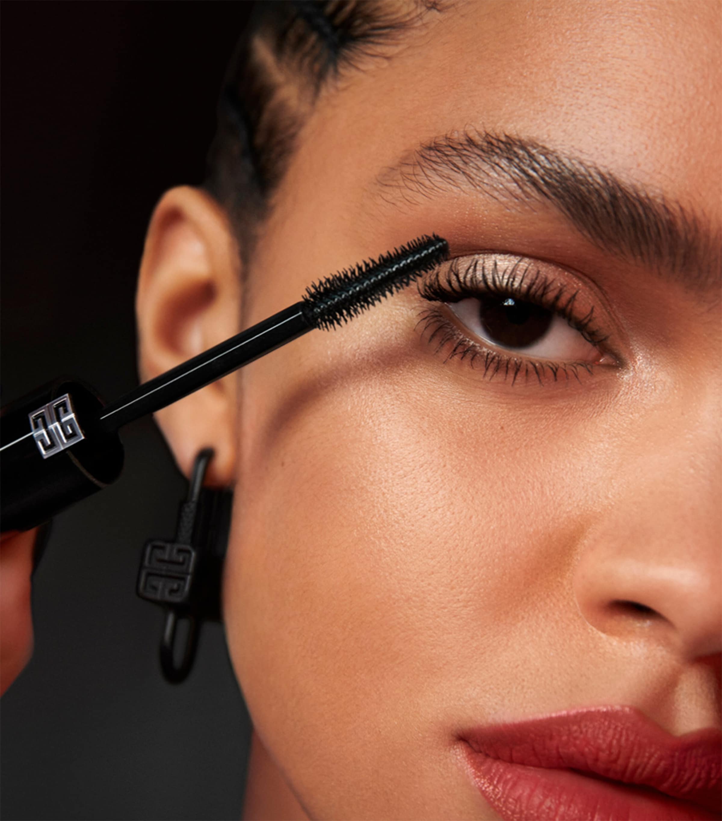 L'Interdit Couture Volume Mascara N1 Image 6
