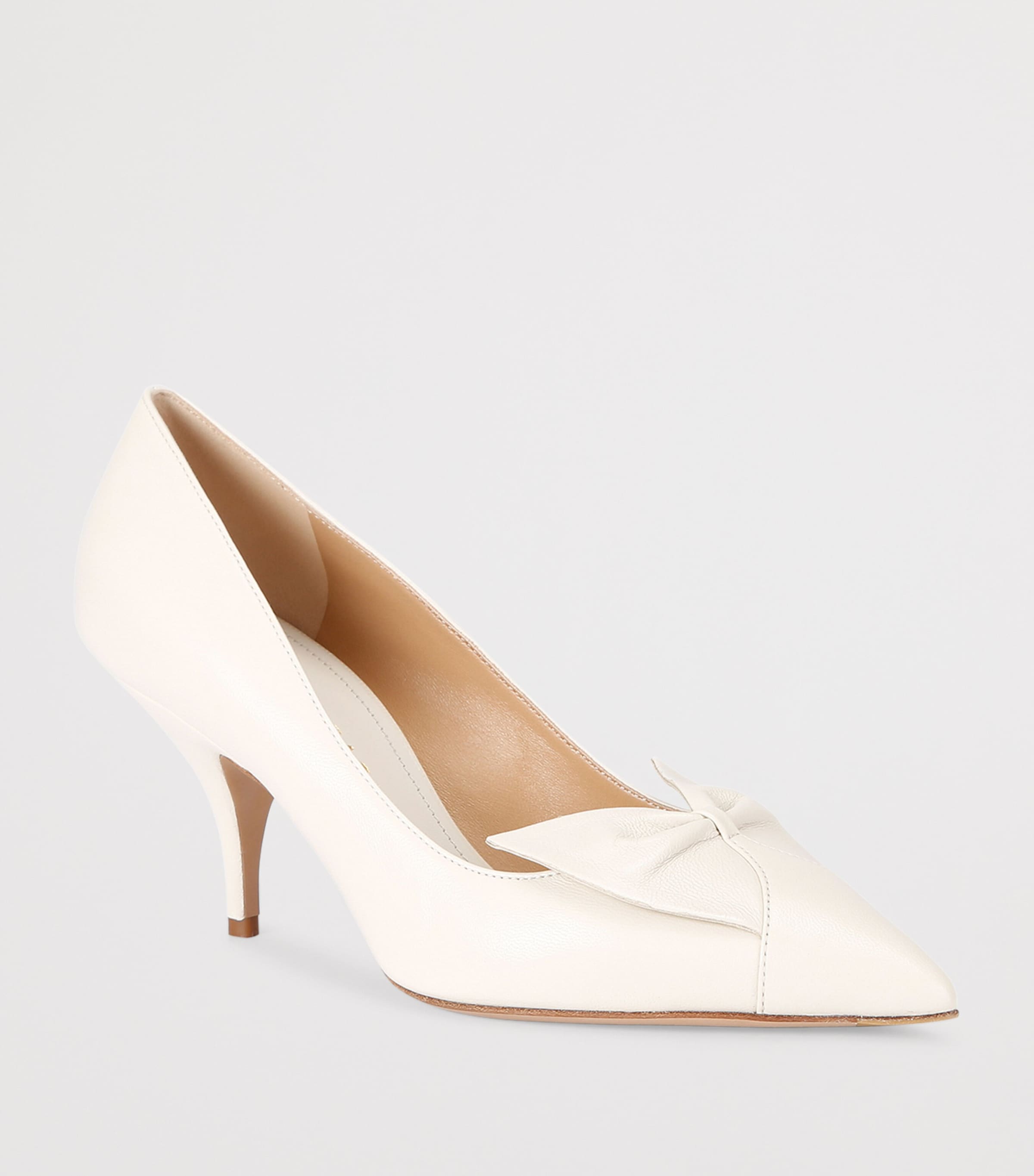 Salvatore Ferragamo Leather Bow Gwen Pumps 70 | Wedding | For the Bride | Shoes | Women Shoes | Heels | Pumps | Designers | Ferragamo | Women Trending Now Salvatore Ferragamo Leather Bow Gwen Pumps 70 | Wedding | For the Bride | Shoes | Women Shoes | Heels | Pumps | Designers | Ferragamo | Women Trending Now