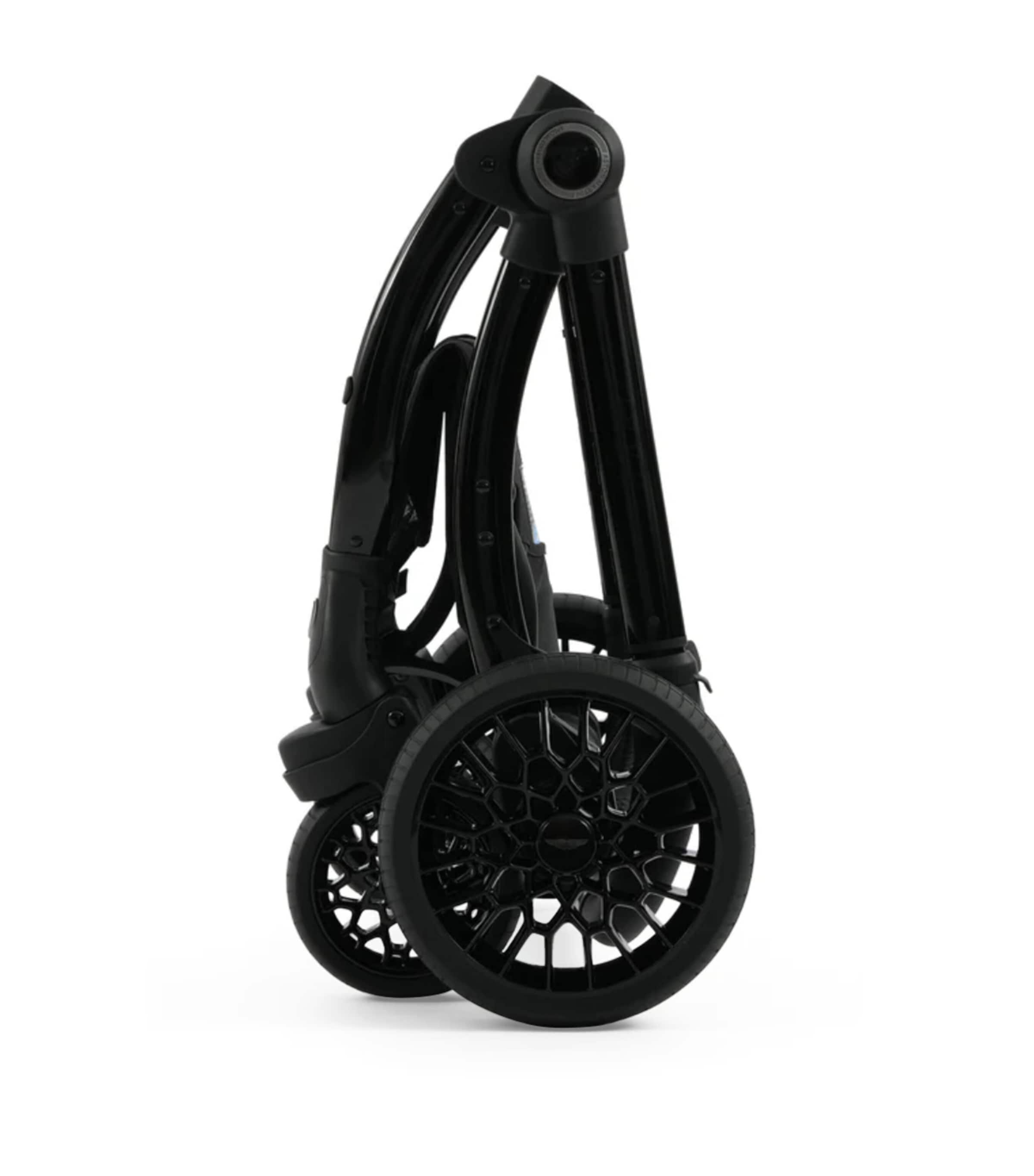 x Aston Martin egg3 Snuggle Bundle PERFORMANCE GREEN Image 11