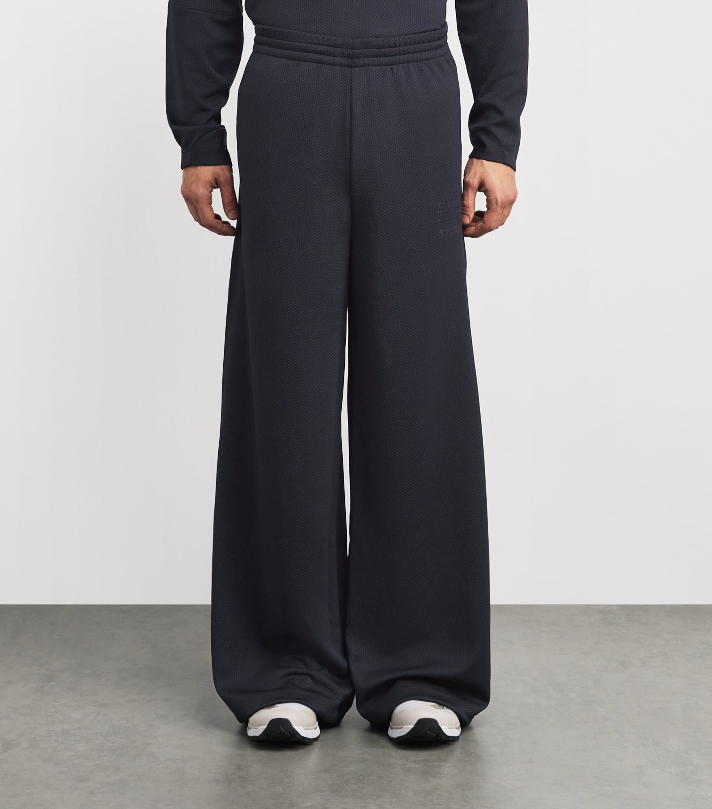 x Salomon Wide-Leg Sweatpants 899 Image 3